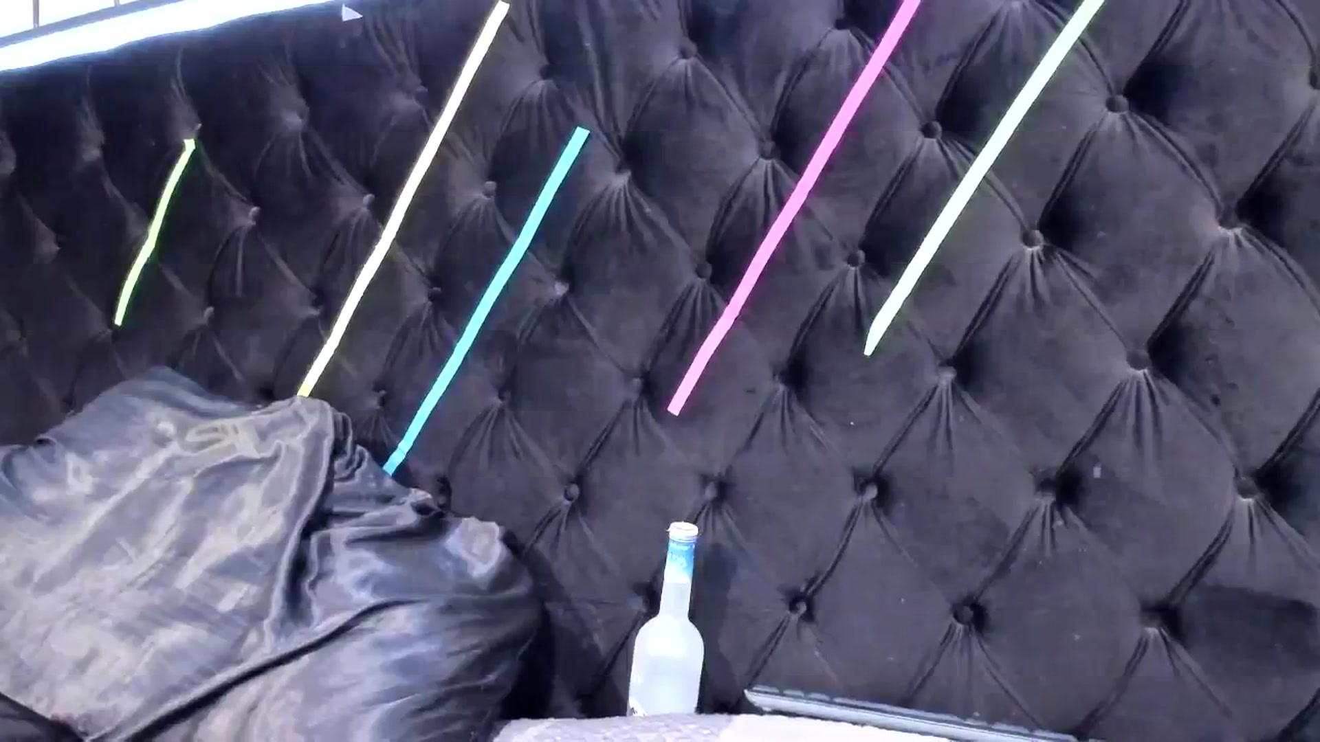 Gallery image thumbnail from Midnightrose's myfreecams stream on, 09/17/2023, 08:16 image 13 of 20