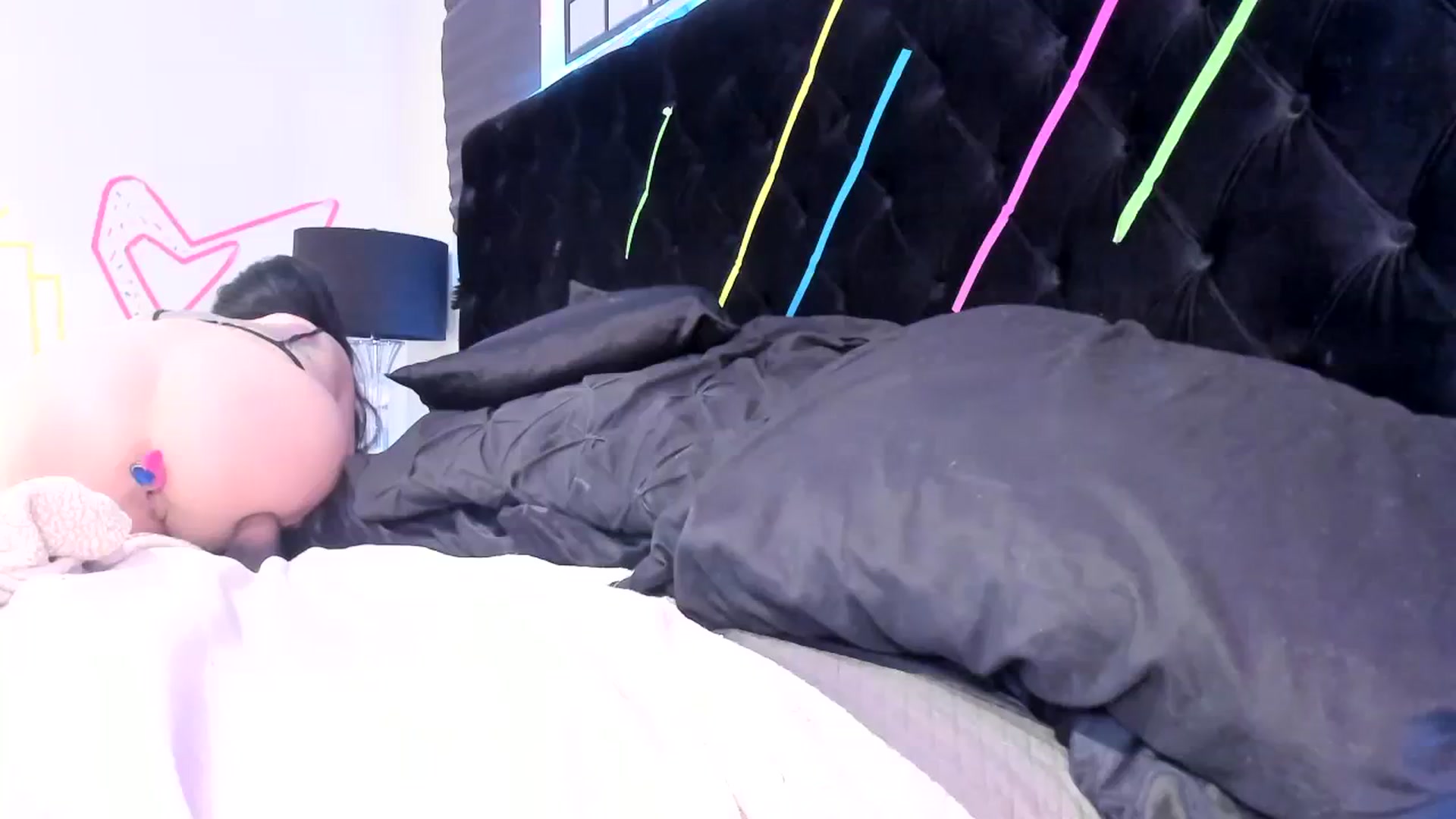Gallery image thumbnail from Midnightrose's myfreecams stream on, 10/12/2023, 12:42 image 10 of 20