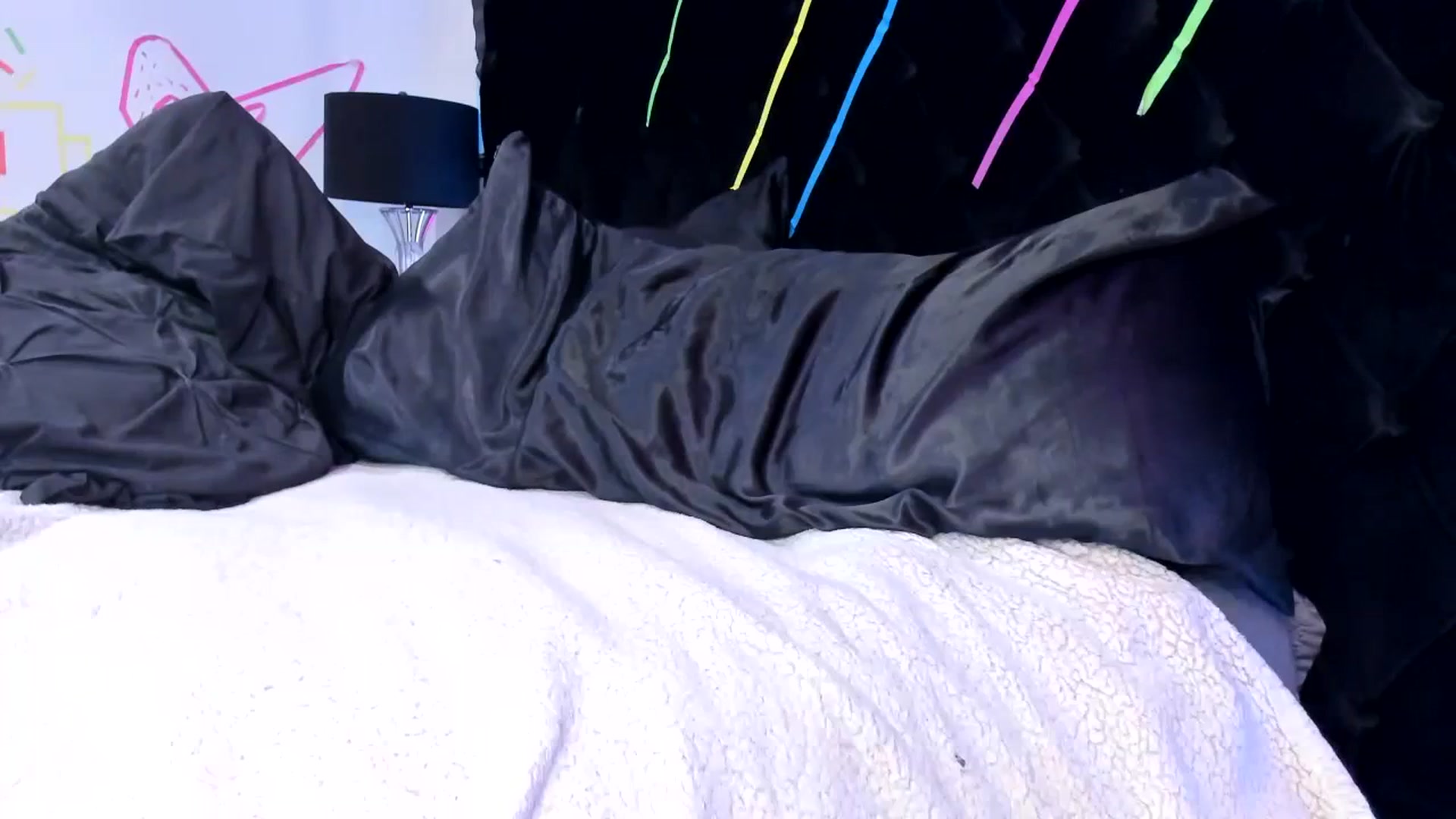 Gallery image thumbnail from Midnightrose's myfreecams stream on, 10/21/2023, 08:05 image 20 of 20