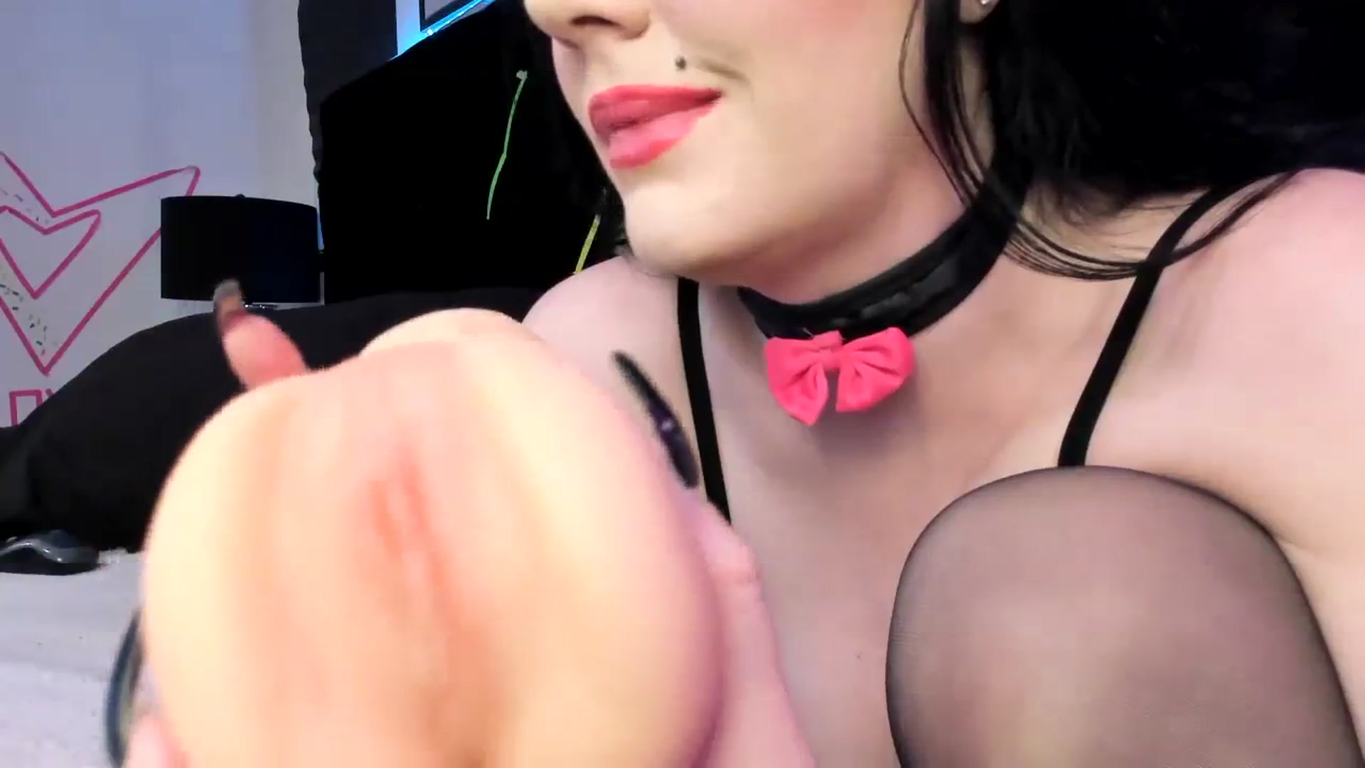 Gallery image thumbnail from Midnightrose's myfreecams stream on, 10/25/2023, 07:24 image 9 of 20