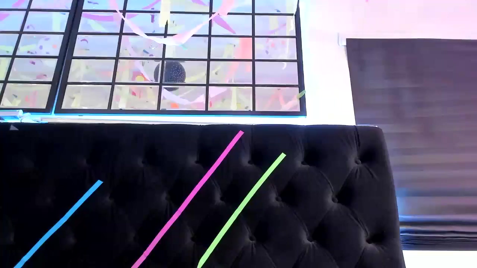 Gallery image thumbnail from Midnightrose's myfreecams stream on, 10/28/2023, 09:16 image 19 of 20