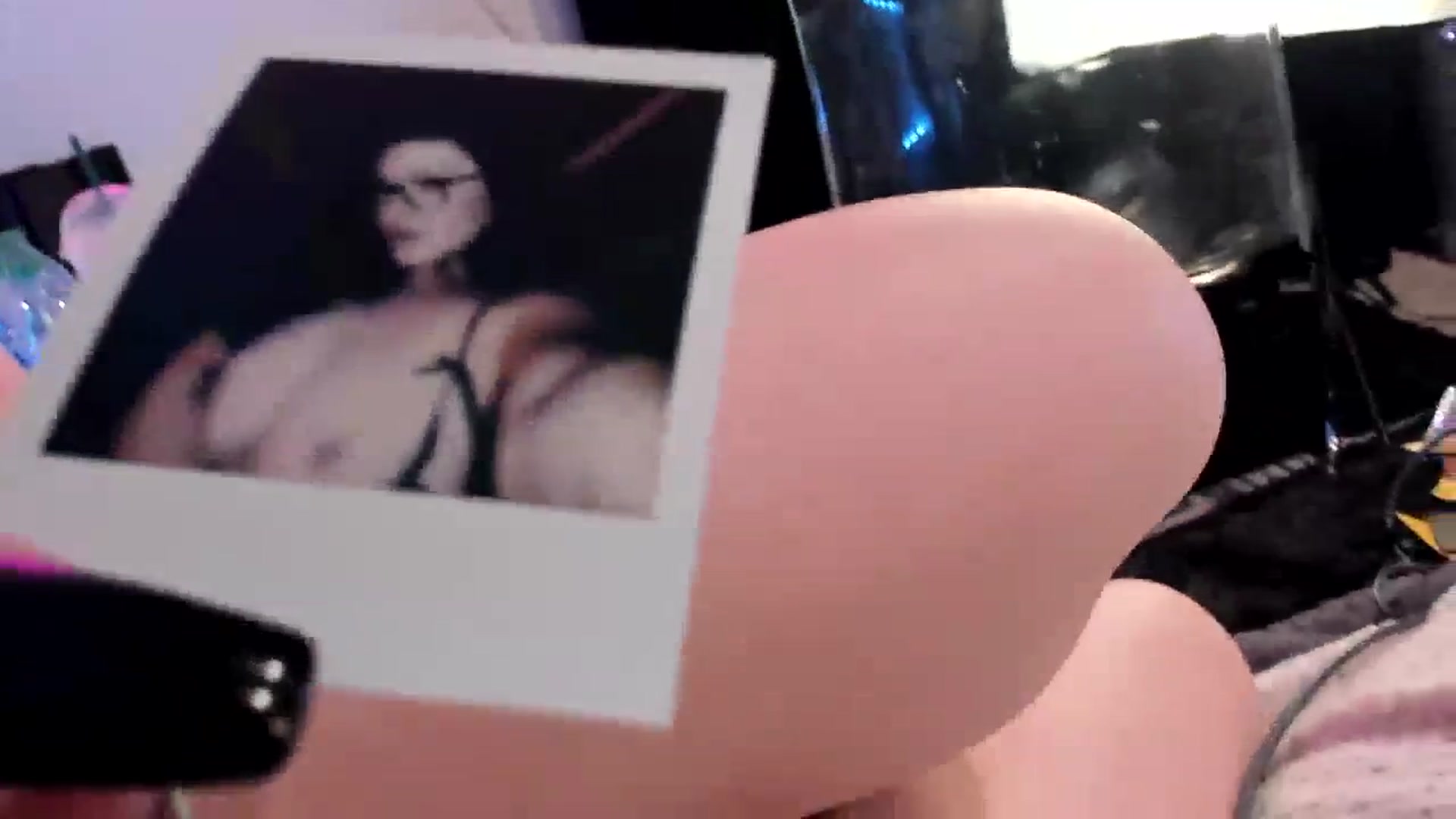 Gallery image thumbnail from Midnightrose's myfreecams stream on, 11/11/2023, 14:34 image 20 of 20