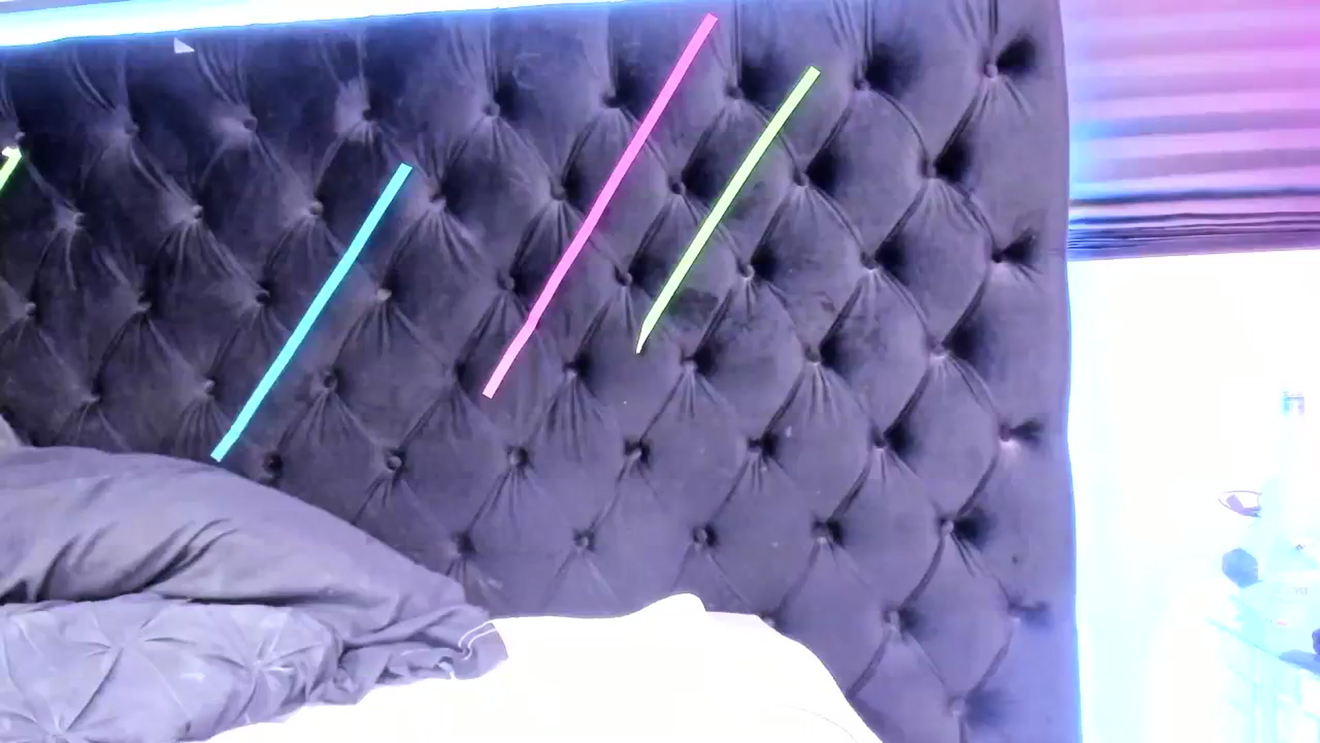 Gallery image thumbnail from Midnightrose's myfreecams stream on, 12/10/2023, 12:11 image 13 of 20