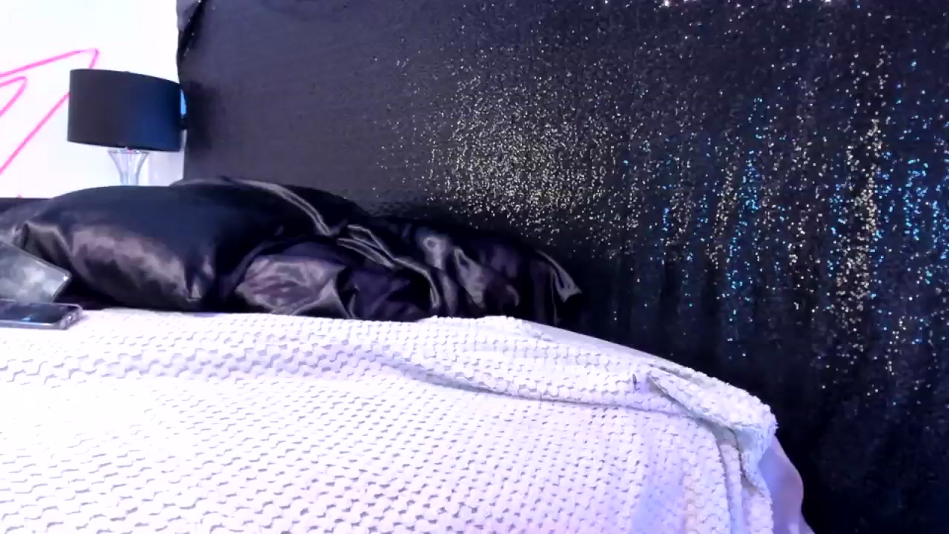 Gallery image thumbnail from Midnightrose's myfreecams stream on, 12/31/2023, 11:44 image 10 of 20