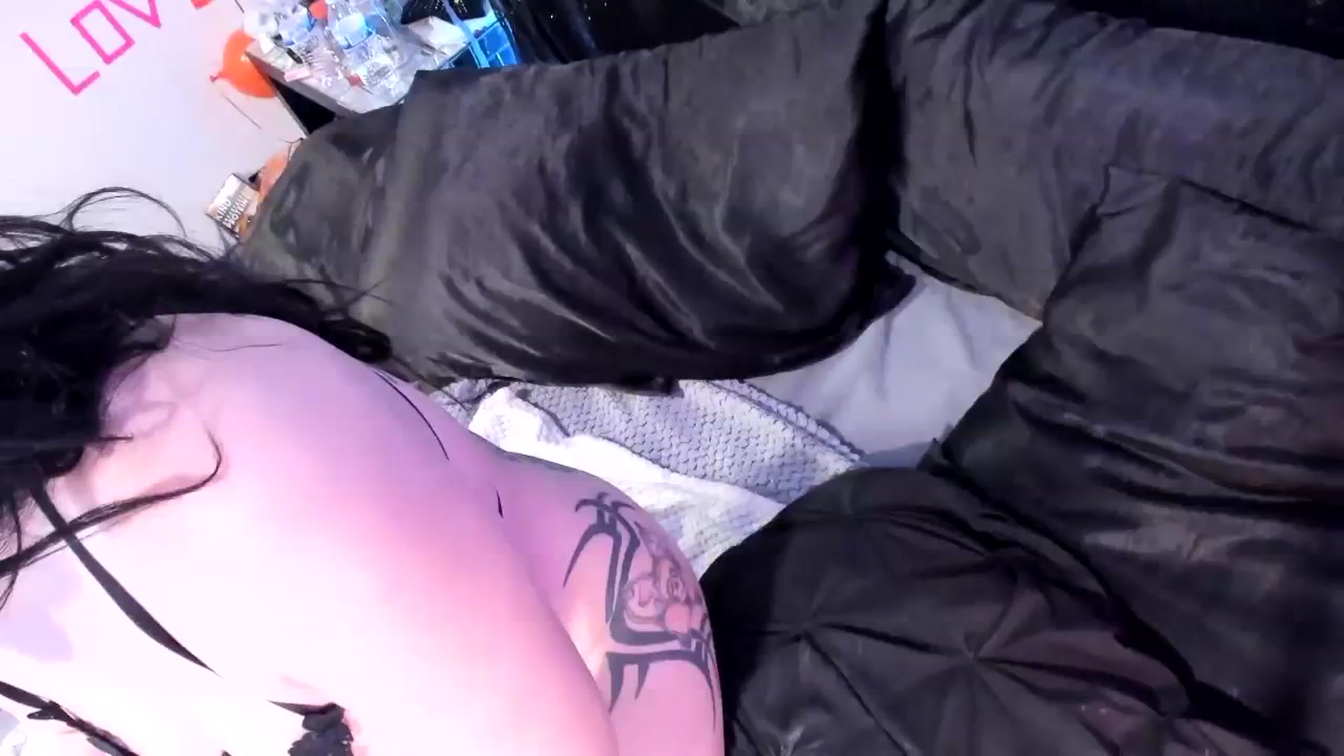 Gallery image thumbnail from Midnightrose's myfreecams stream on, 01/21/2024, 09:21 image 11 of 20