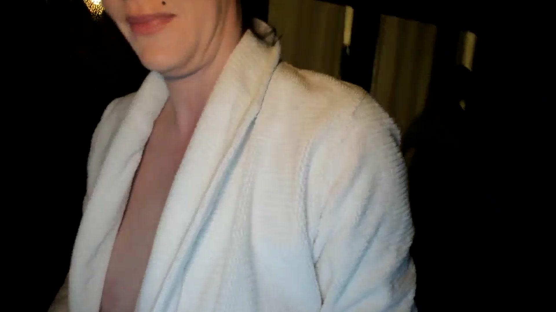 Gallery image thumbnail from Midnightrose's myfreecams stream on, 03/09/2024, 09:26 image 5 of 20