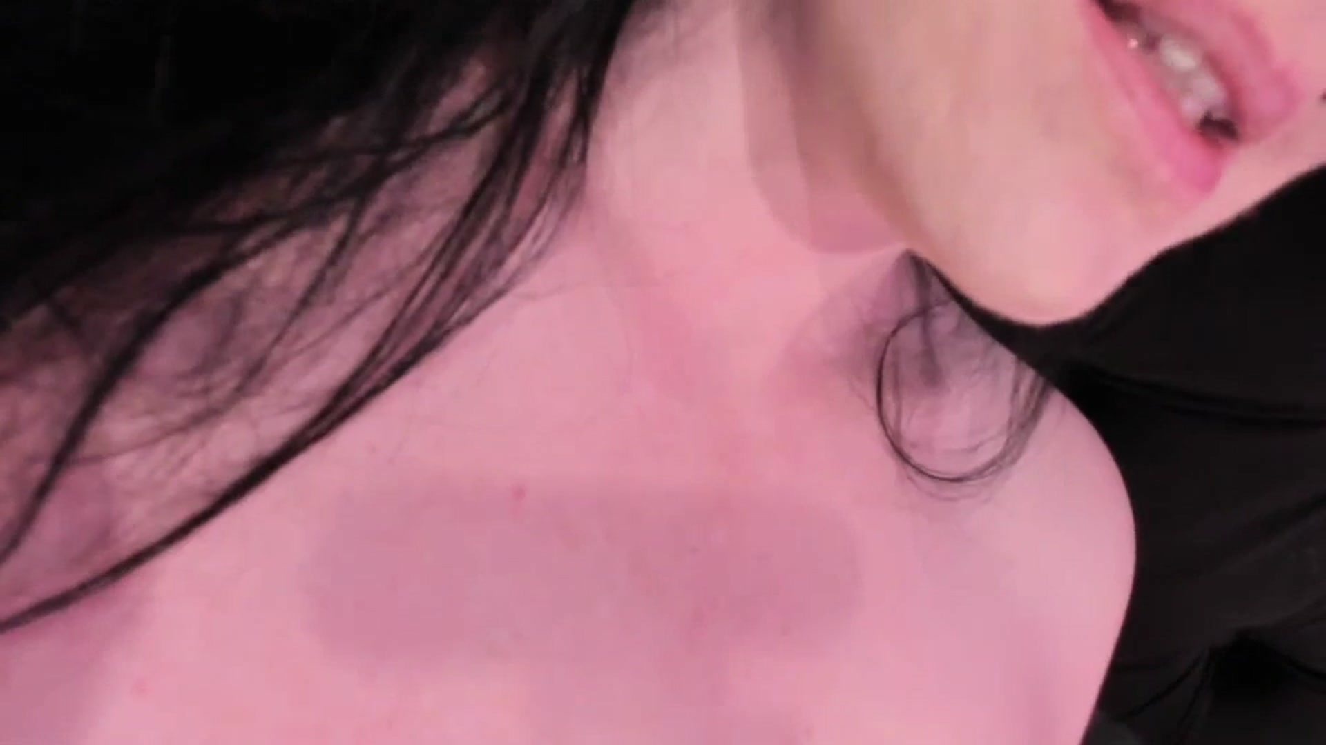 Gallery image thumbnail from Midnightrose's myfreecams stream on, 03/15/2024, 08:54 image 9 of 20