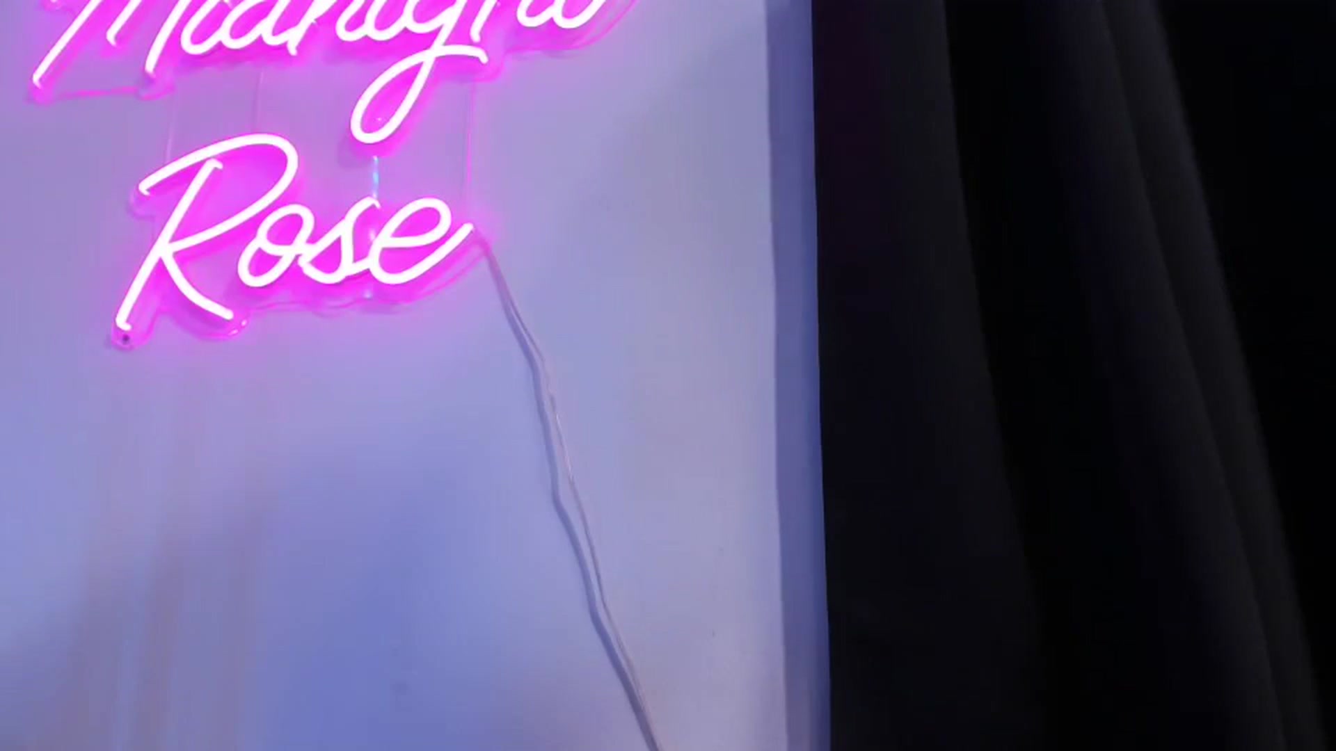 Gallery image thumbnail from Midnightrose's myfreecams stream on, 05/03/2024, 08:07 image 12 of 20