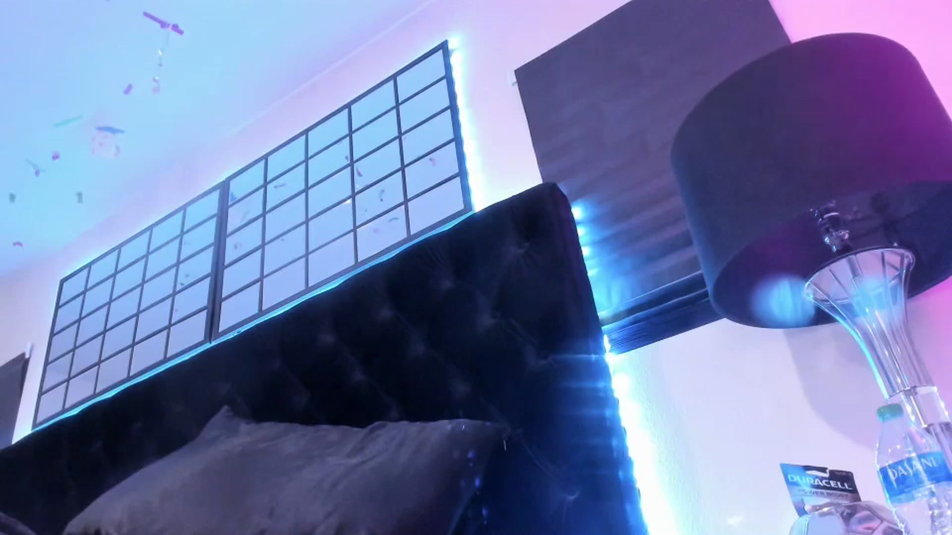 Gallery image thumbnail from Midnightrose's myfreecams stream on, 05/10/2024, 10:39 image 8 of 20