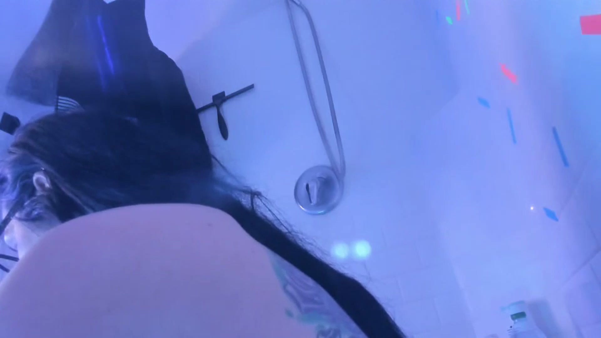 Gallery image thumbnail from Midnightrose's myfreecams stream on, 05/21/2024, 09:18 image 2 of 20