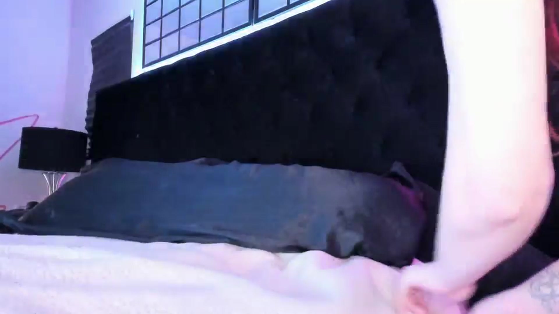 Gallery image thumbnail from Midnightrose's myfreecams stream on, 08/28/2024, 11:01 image 2 of 20