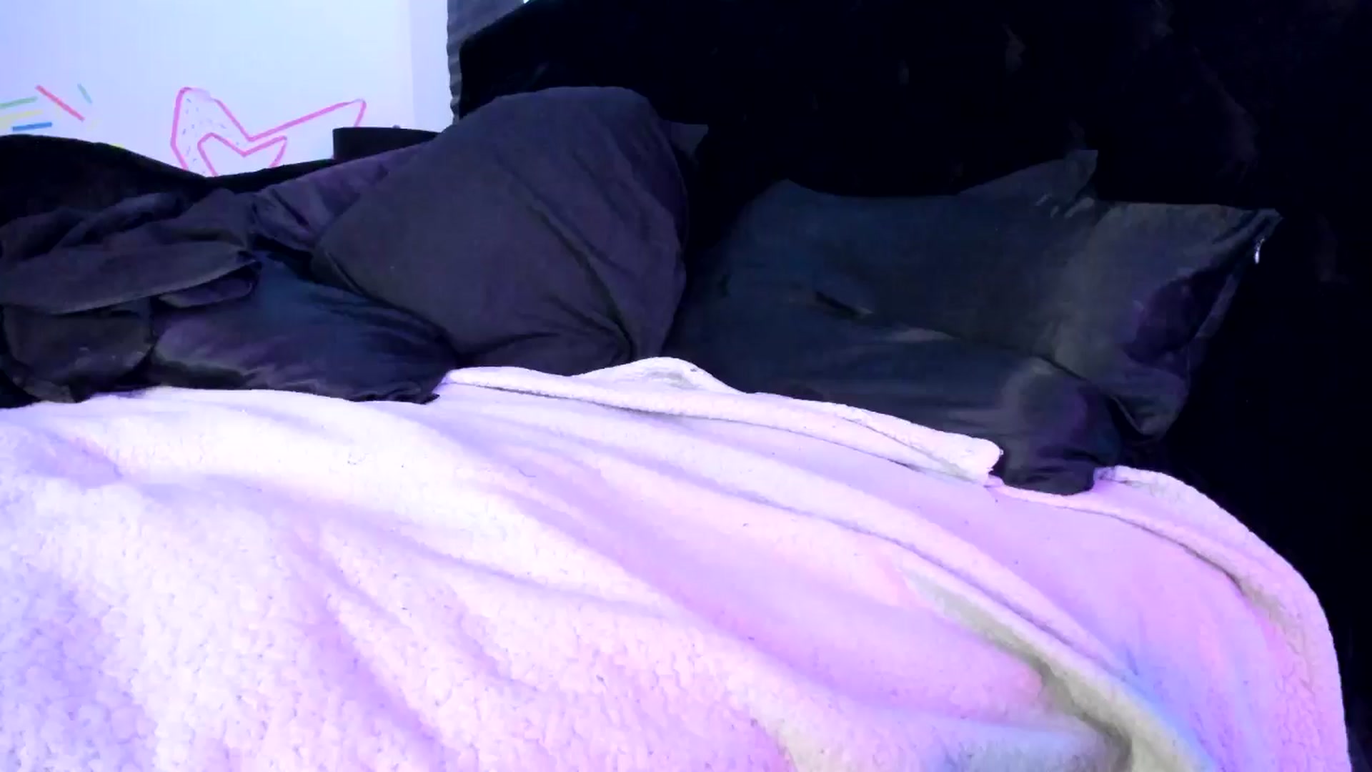 Gallery image thumbnail from Midnightrose's myfreecams stream on, 11/15/2024, 12:09 image 6 of 20
