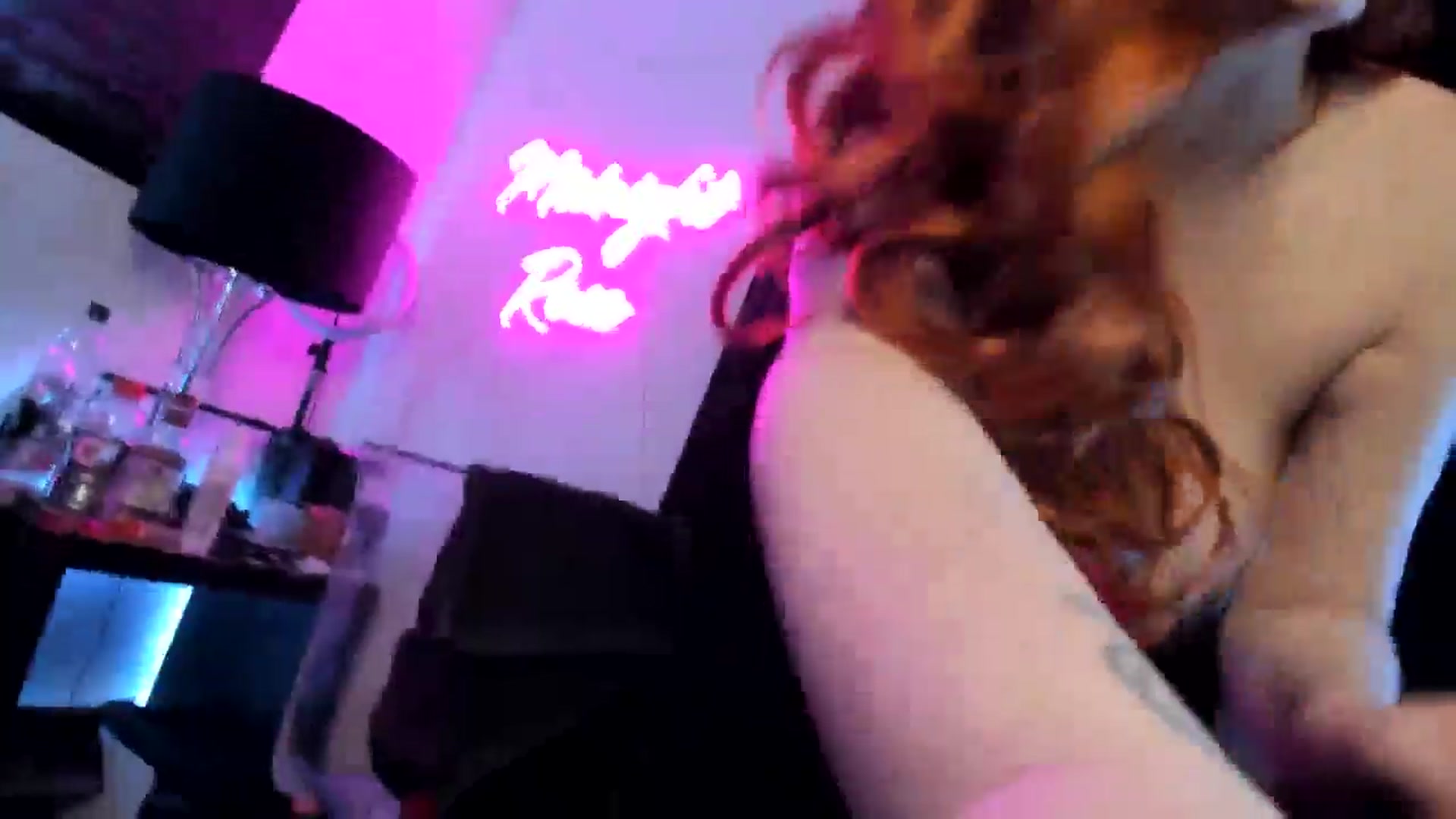 Gallery image thumbnail from Midnightrose's myfreecams stream on, 11/18/2024, 11:12 image 6 of 20