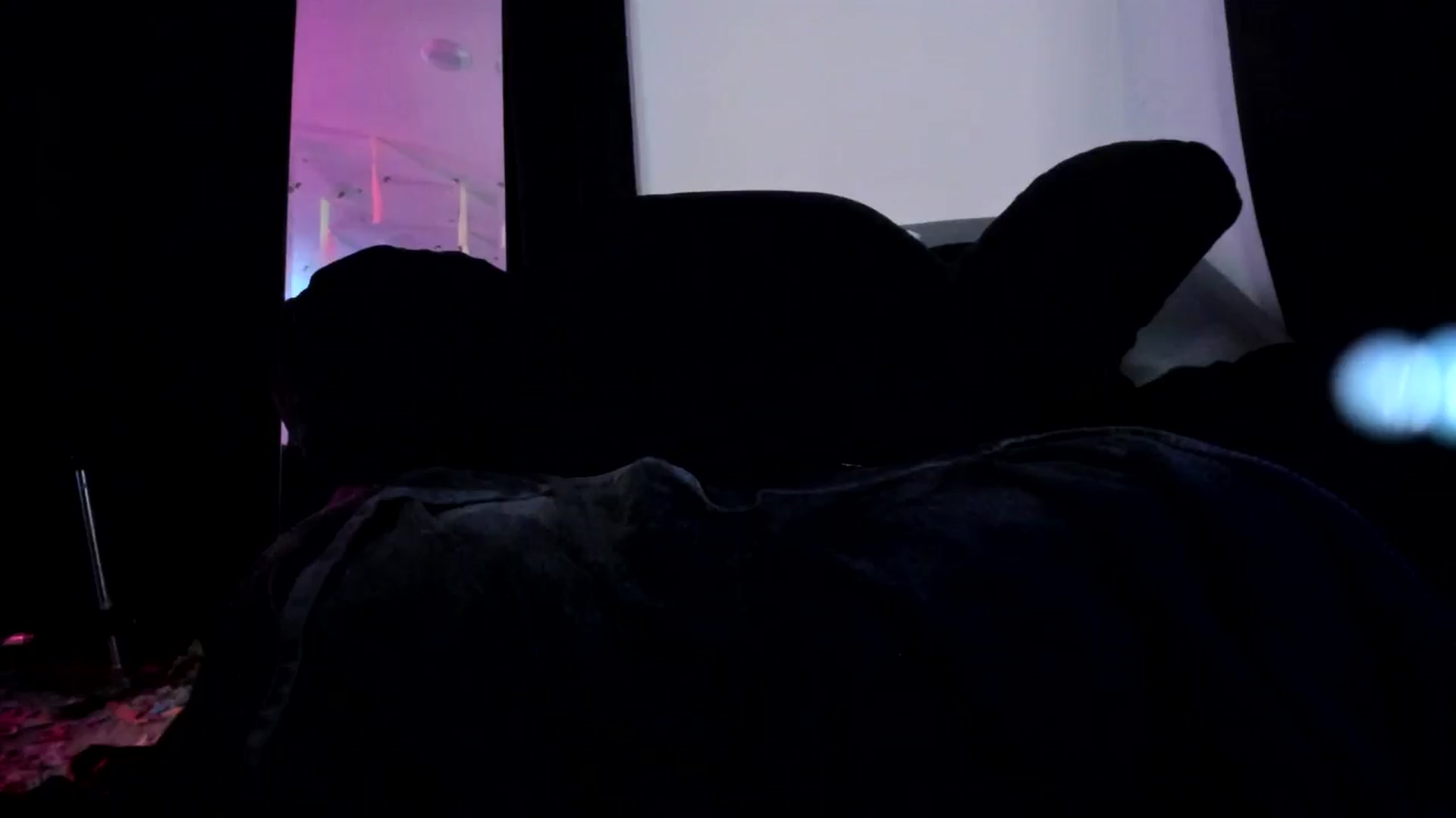 Gallery image thumbnail from Midnightrose's myfreecams stream on, 01/05/2025, 14:05 image 4 of 20