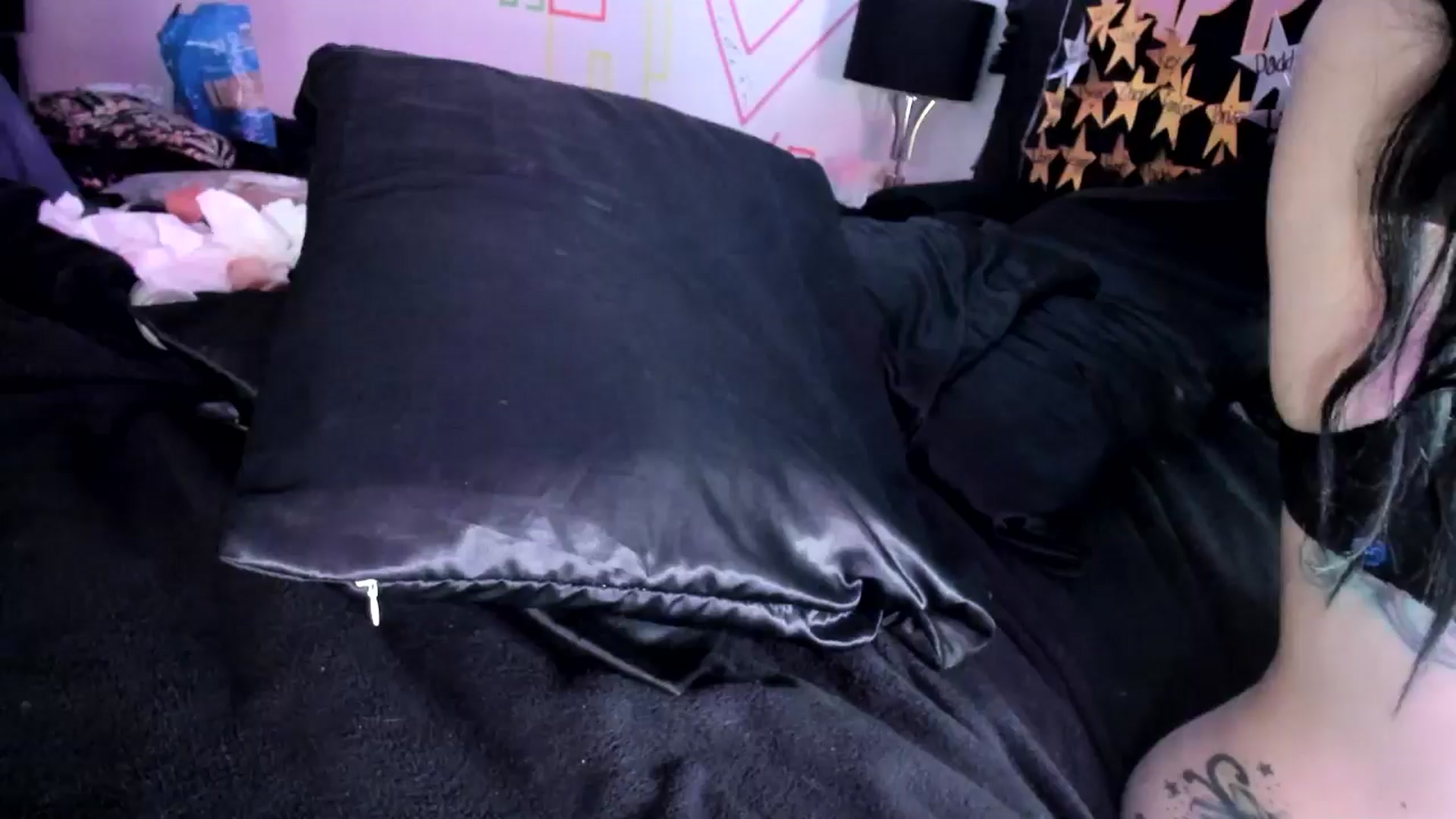 Gallery image thumbnail from Midnightrose's myfreecams stream on, 01/10/2025, 11:12 image 2 of 20