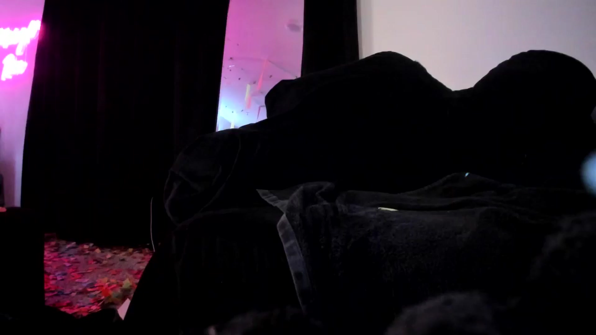 Gallery image thumbnail from Midnightrose's myfreecams stream on, 01/11/2025, 10:17 image 5 of 20