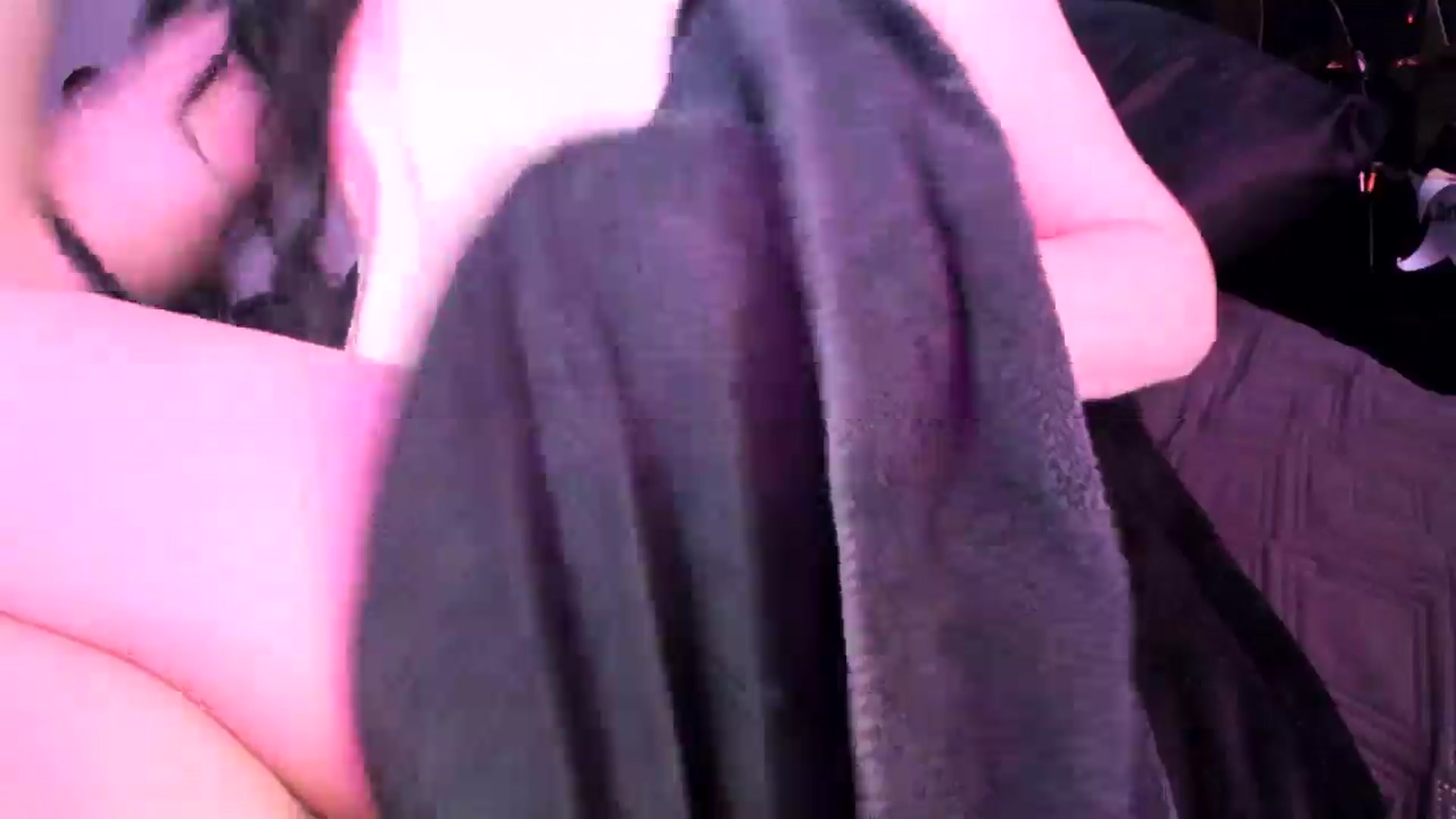 Gallery image thumbnail from Midnightrose's myfreecams stream on, 01/17/2025, 09:07 image 18 of 20