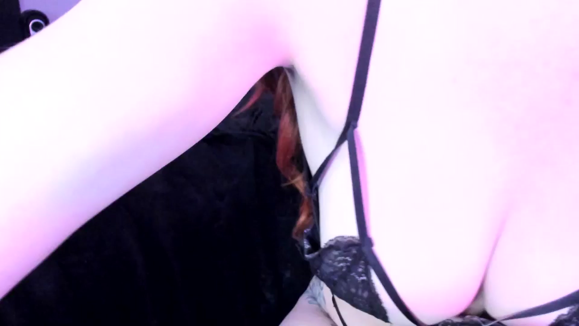 Gallery image thumbnail from Midnightrose's myfreecams stream on, 02/19/2025, 08:06 image 1 of 20