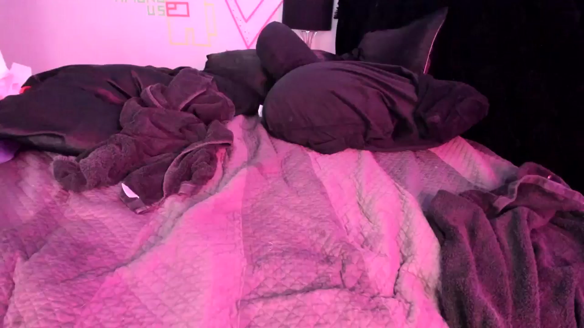 Gallery image thumbnail from Midnightrose's myfreecams stream on, 03/09/2025, 11:08 image 19 of 20