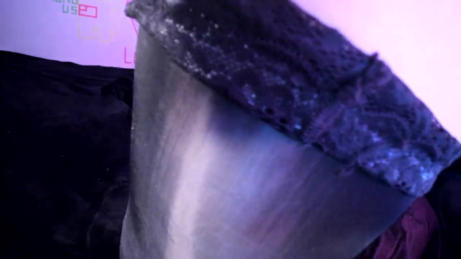 Gallery image thumbnail from Midnightrose's myfreecams stream on, 03/14/2025, 07:38 image 4 of 20