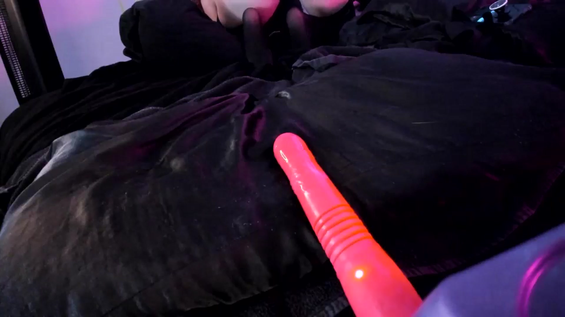 Gallery image thumbnail from Midnightrose's myfreecams stream on, 03/30/2025, 13:03 image 14 of 20