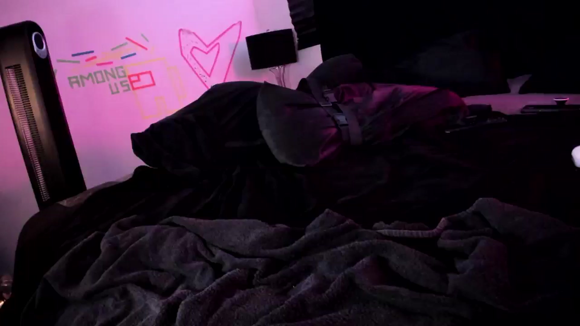 Gallery image thumbnail from Midnightrose's myfreecams stream on, 04/10/2025, 11:05 image 16 of 20