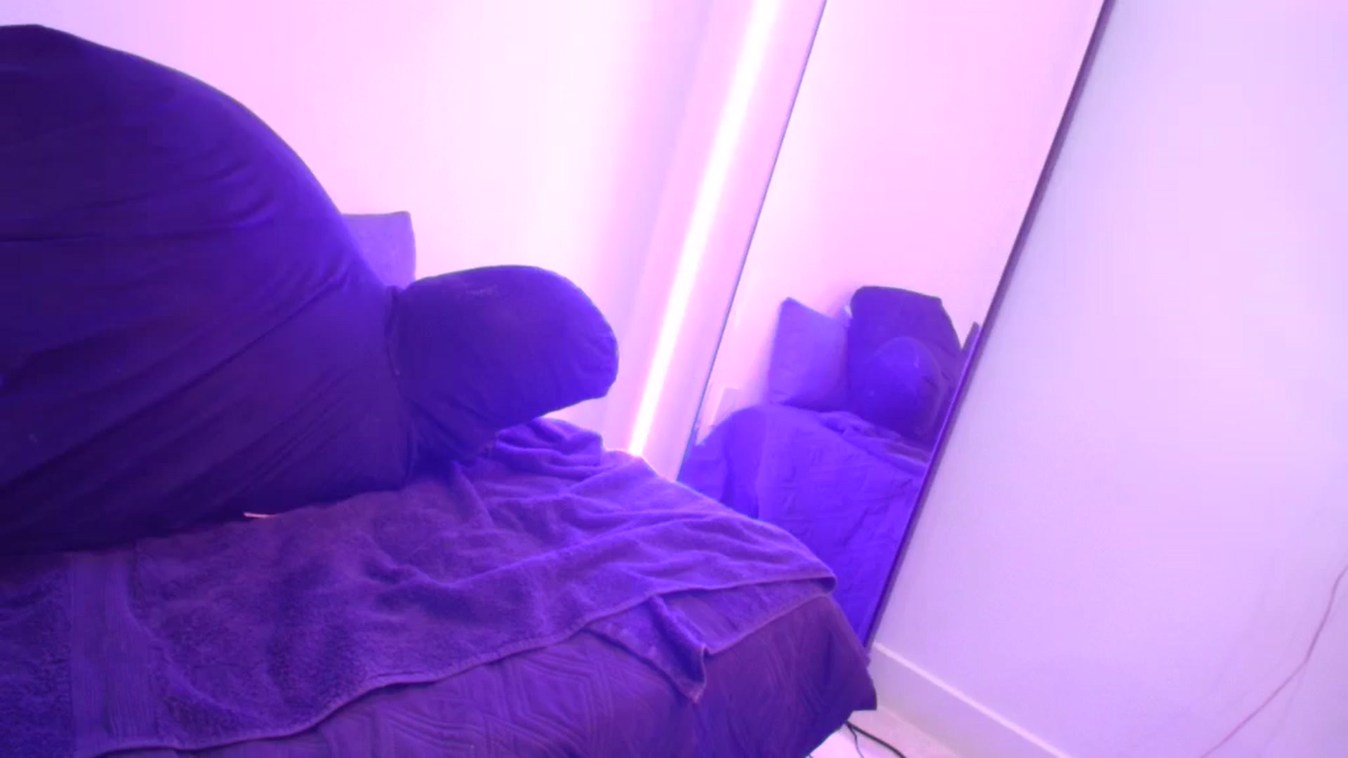 Gallery image thumbnail from Midnightrose's myfreecams stream on, 06/15/2025, 09:45 image 9 of 20