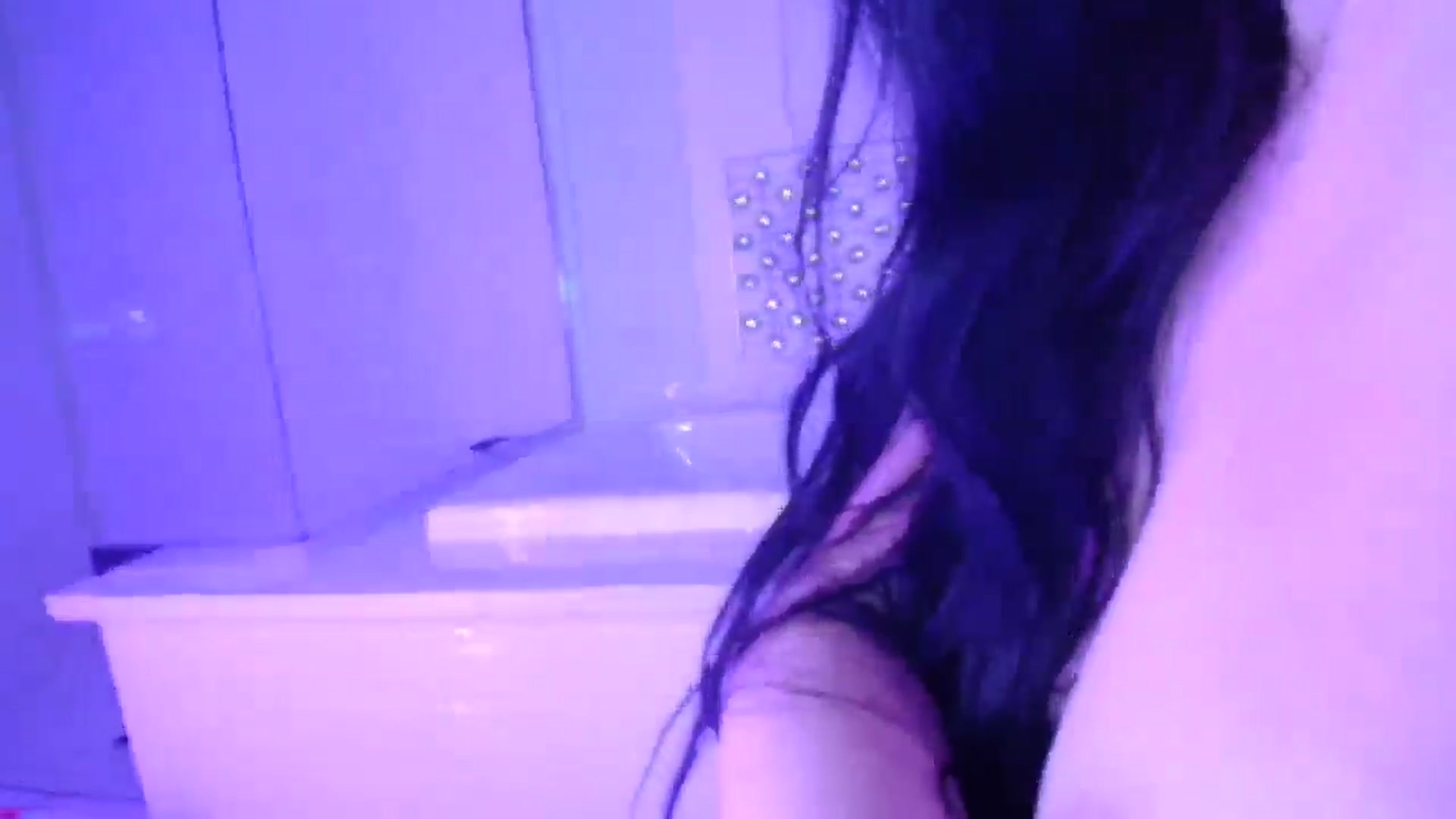 Gallery image thumbnail from Midnightrose's myfreecams stream on, 07/19/2025, 06:49 image 9 of 20