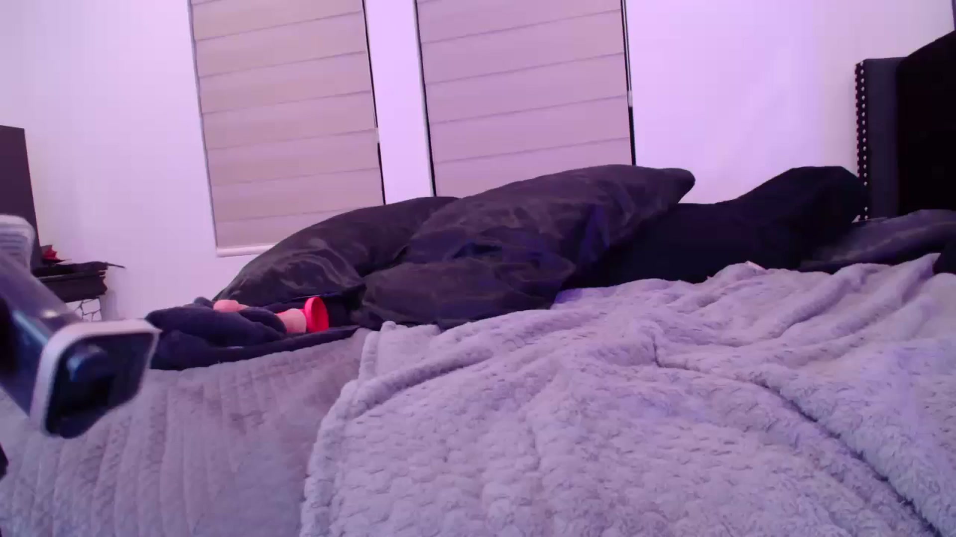 Gallery image thumbnail from Midnightrose's myfreecams stream on, 07/26/2025, 11:03 image 8 of 20