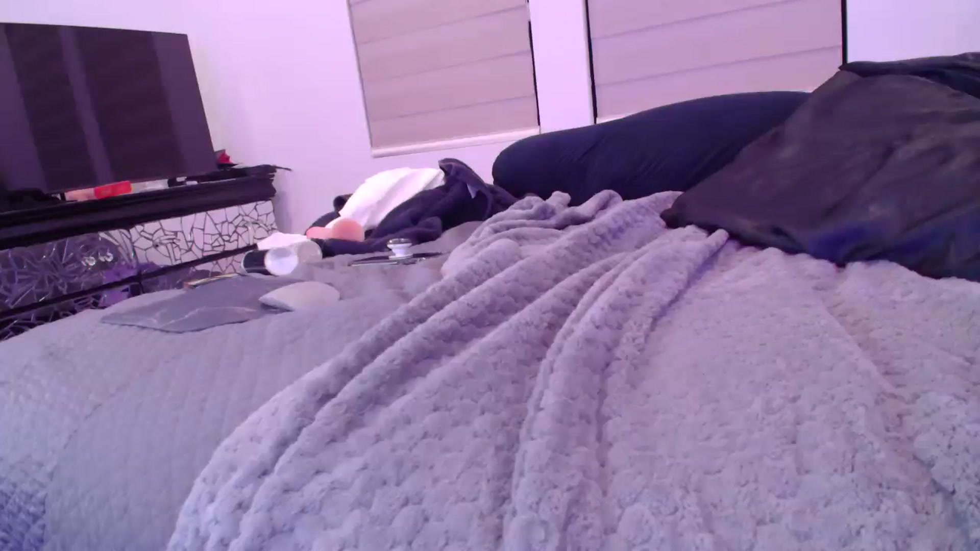 Gallery image thumbnail from Midnightrose's myfreecams stream on, 07/30/2025, 08:59 image 13 of 20