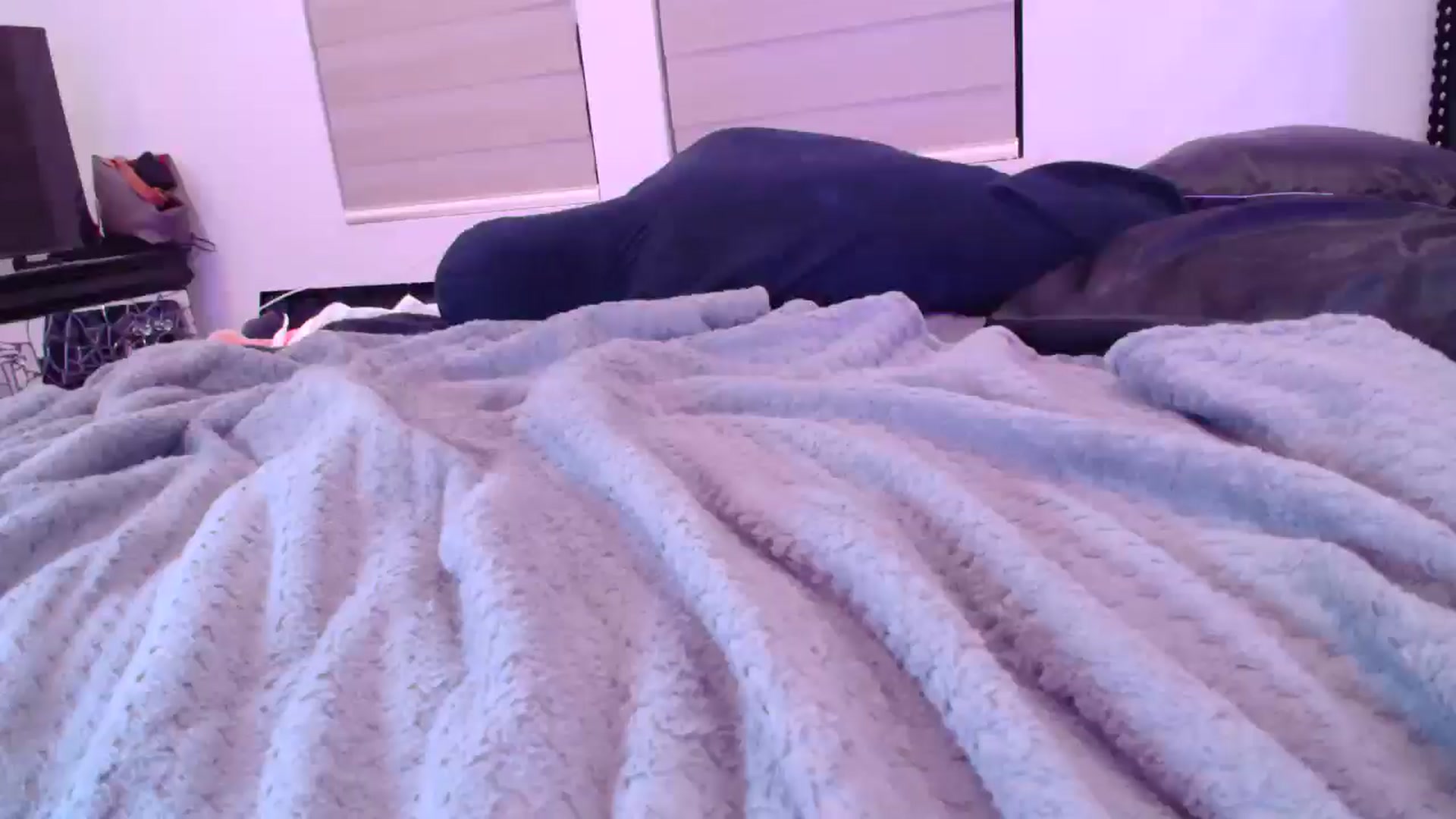 Gallery image thumbnail from Midnightrose's myfreecams stream on, 08/04/2025, 11:45 image 15 of 20