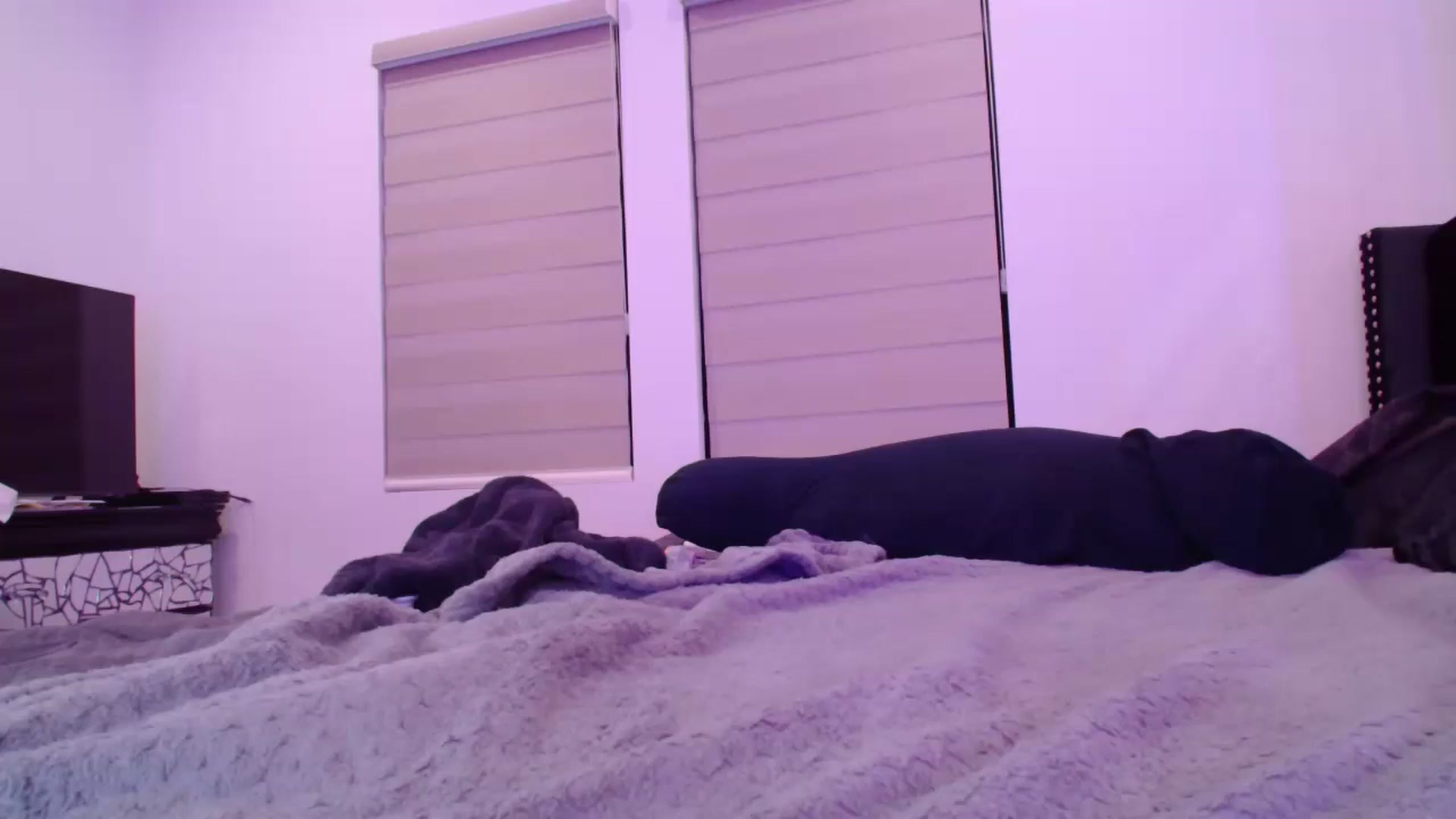 Gallery image thumbnail from Midnightrose's myfreecams stream on, 08/18/2025, 11:26 image 6 of 20