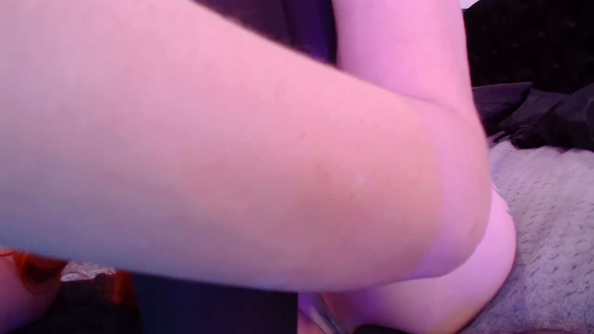 Gallery image thumbnail from Midnightrose's myfreecams stream on, 08/20/2025, 09:39 image 14 of 20