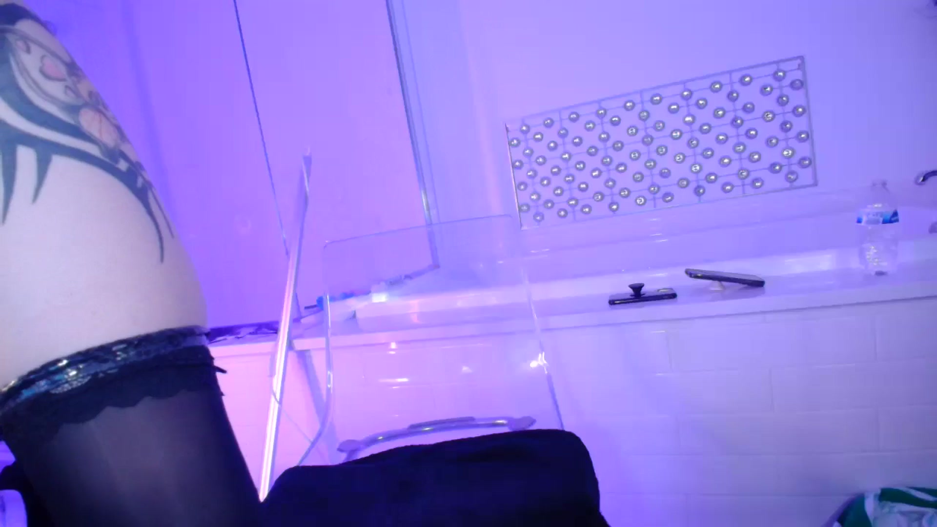 Gallery image thumbnail from Midnightrose's myfreecams stream on, 08/31/2025, 06:49 image 3 of 20