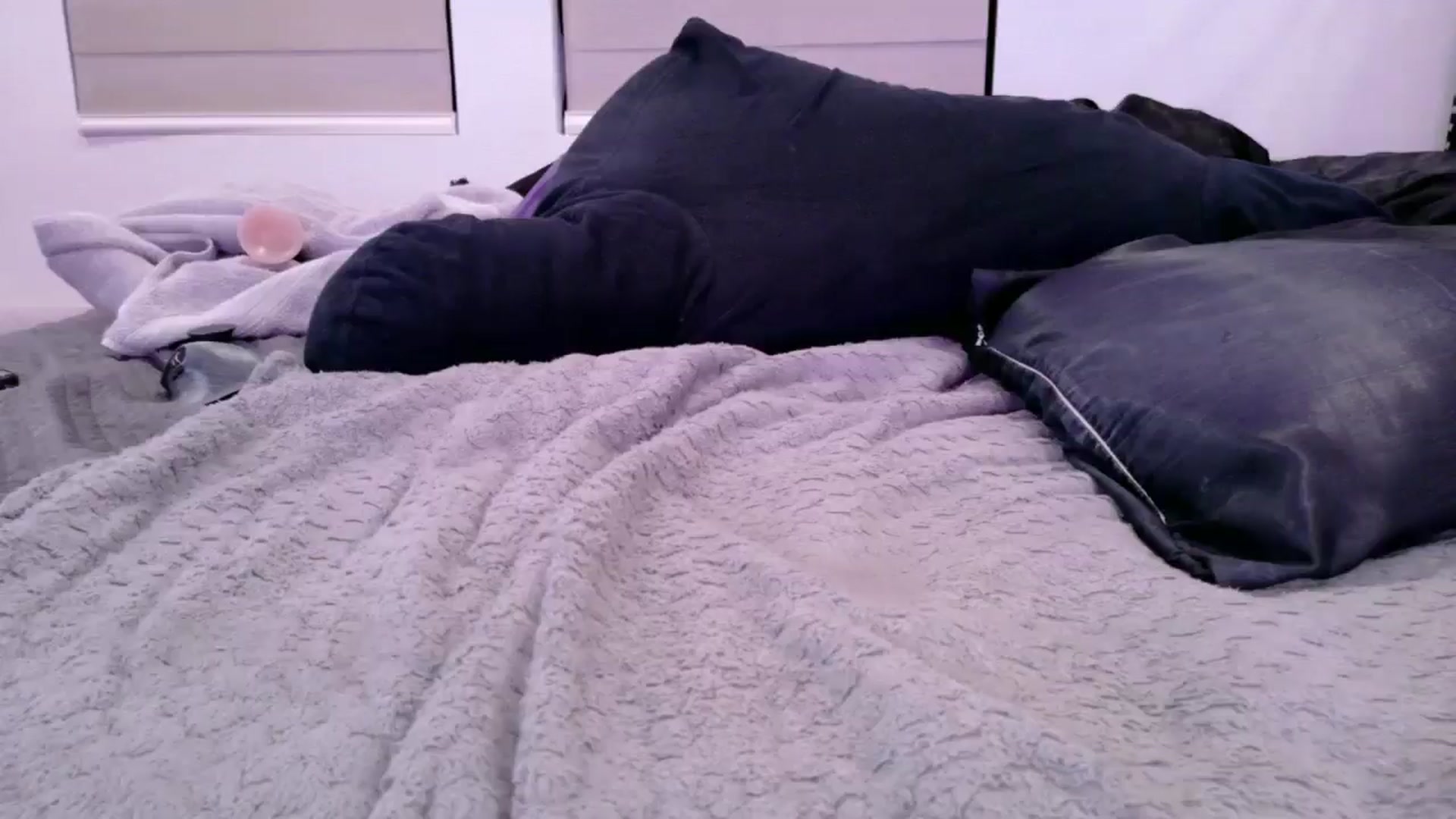 Gallery image thumbnail from Midnightrose's myfreecams stream on, 09/08/2025, 10:48 image 11 of 20