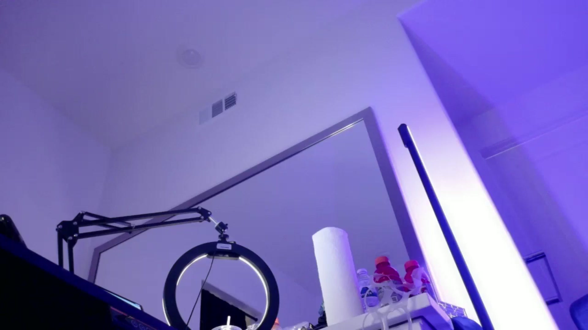 Gallery image thumbnail from Midnightrose's myfreecams stream on, 09/13/2025, 11:44 image 14 of 20