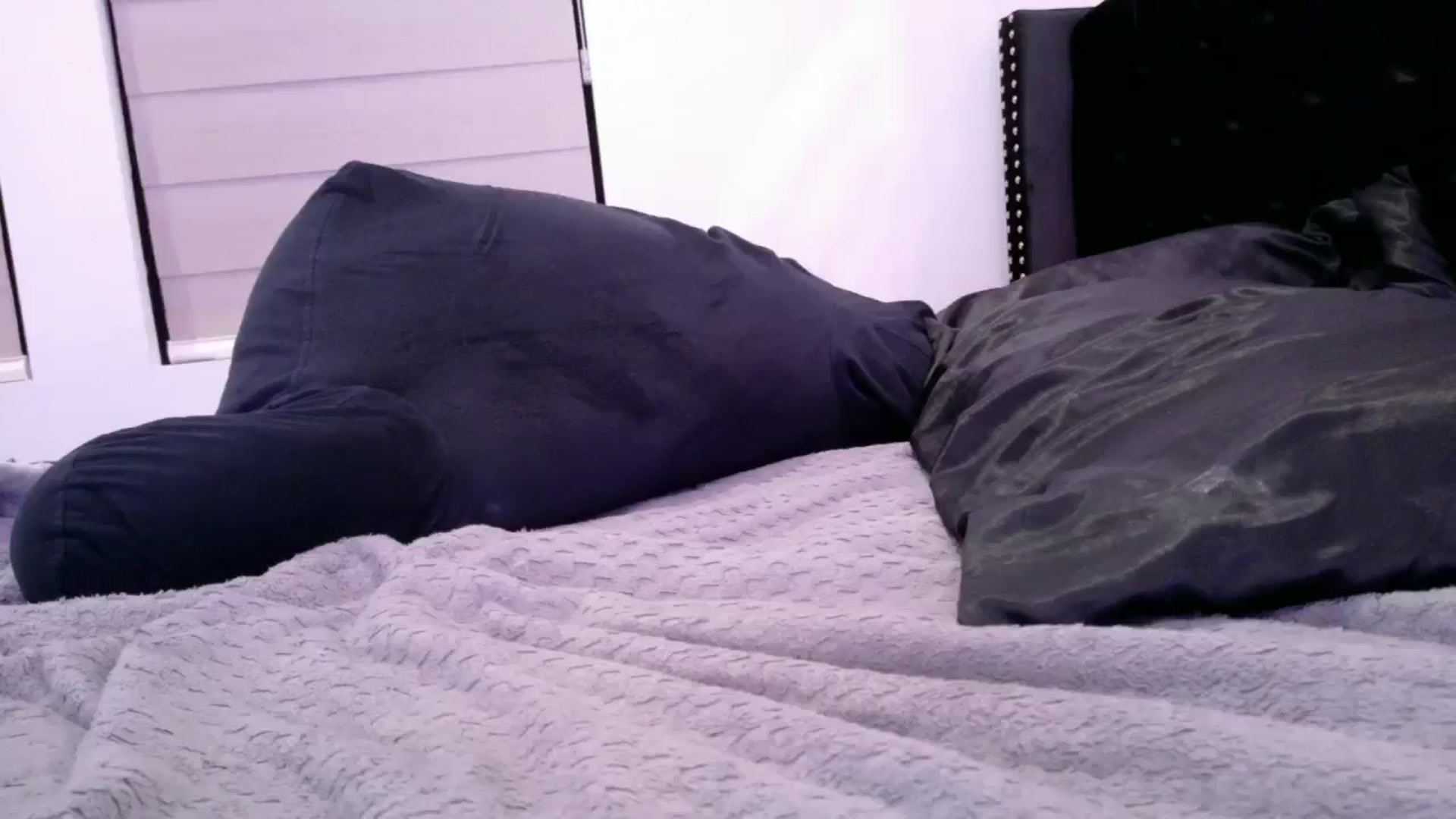 Gallery image thumbnail from Midnightrose's myfreecams stream on, 09/16/2025, 10:12 image 2 of 20