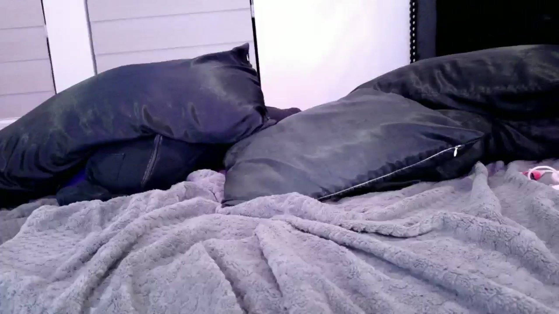 Gallery image thumbnail from Midnightrose's myfreecams stream on, 09/28/2025, 11:24 image 15 of 20