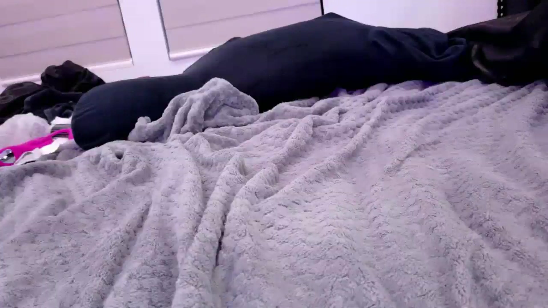Gallery image thumbnail from Midnightrose's myfreecams stream on, 10/11/2025, 11:51 image 7 of 20