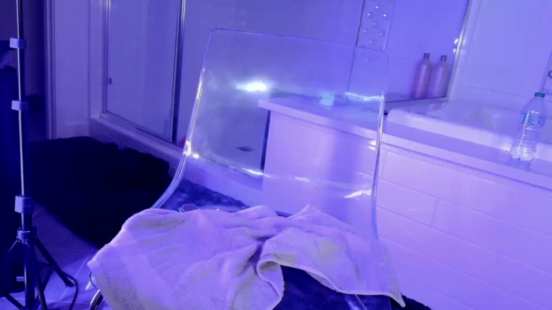 Gallery image thumbnail from Midnightrose's myfreecams stream on, 10/14/2025, 10:17 image 8 of 20