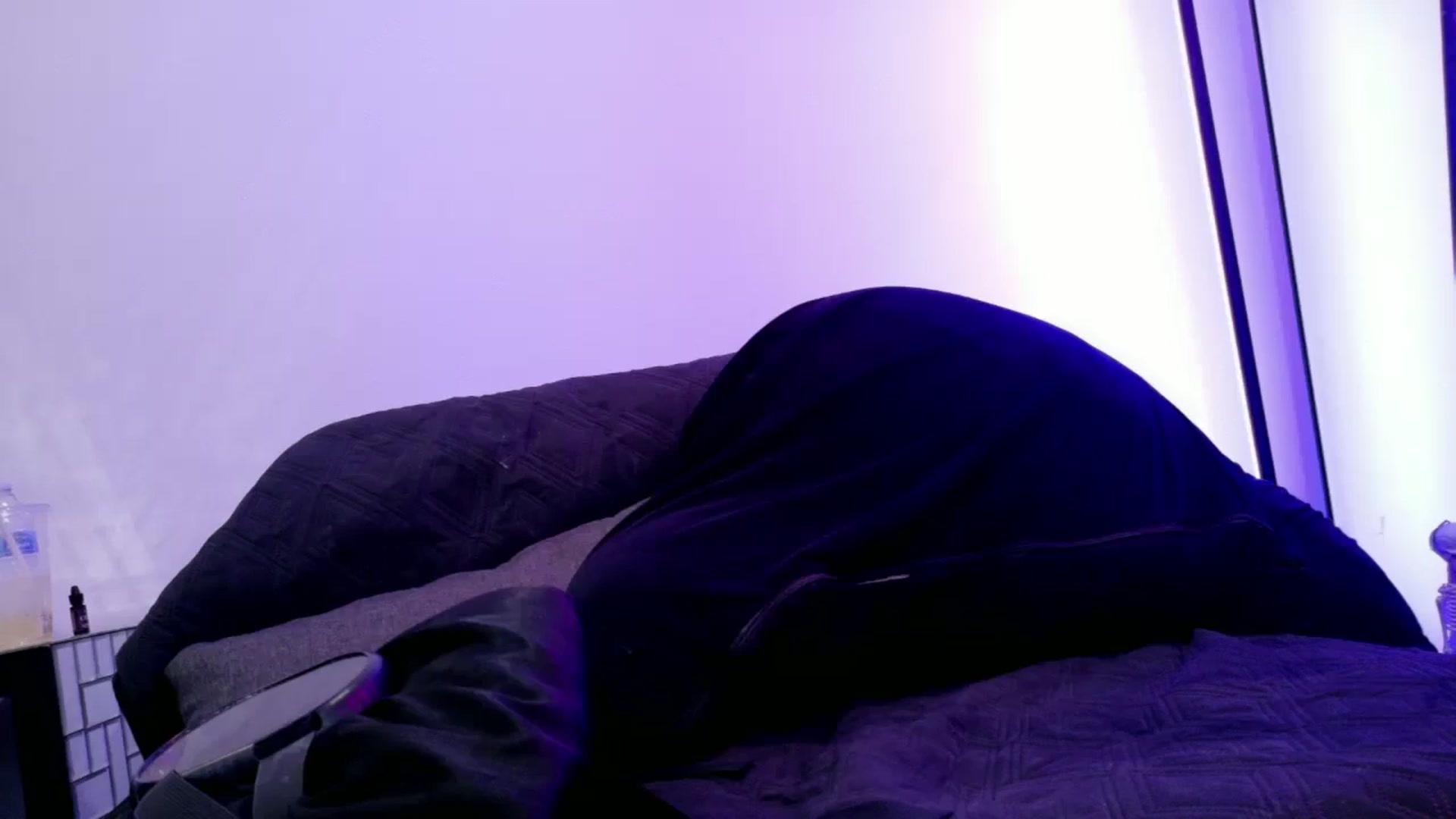 Gallery image thumbnail from Midnightrose's myfreecams stream on, 10/18/2025, 08:13 image 15 of 20
