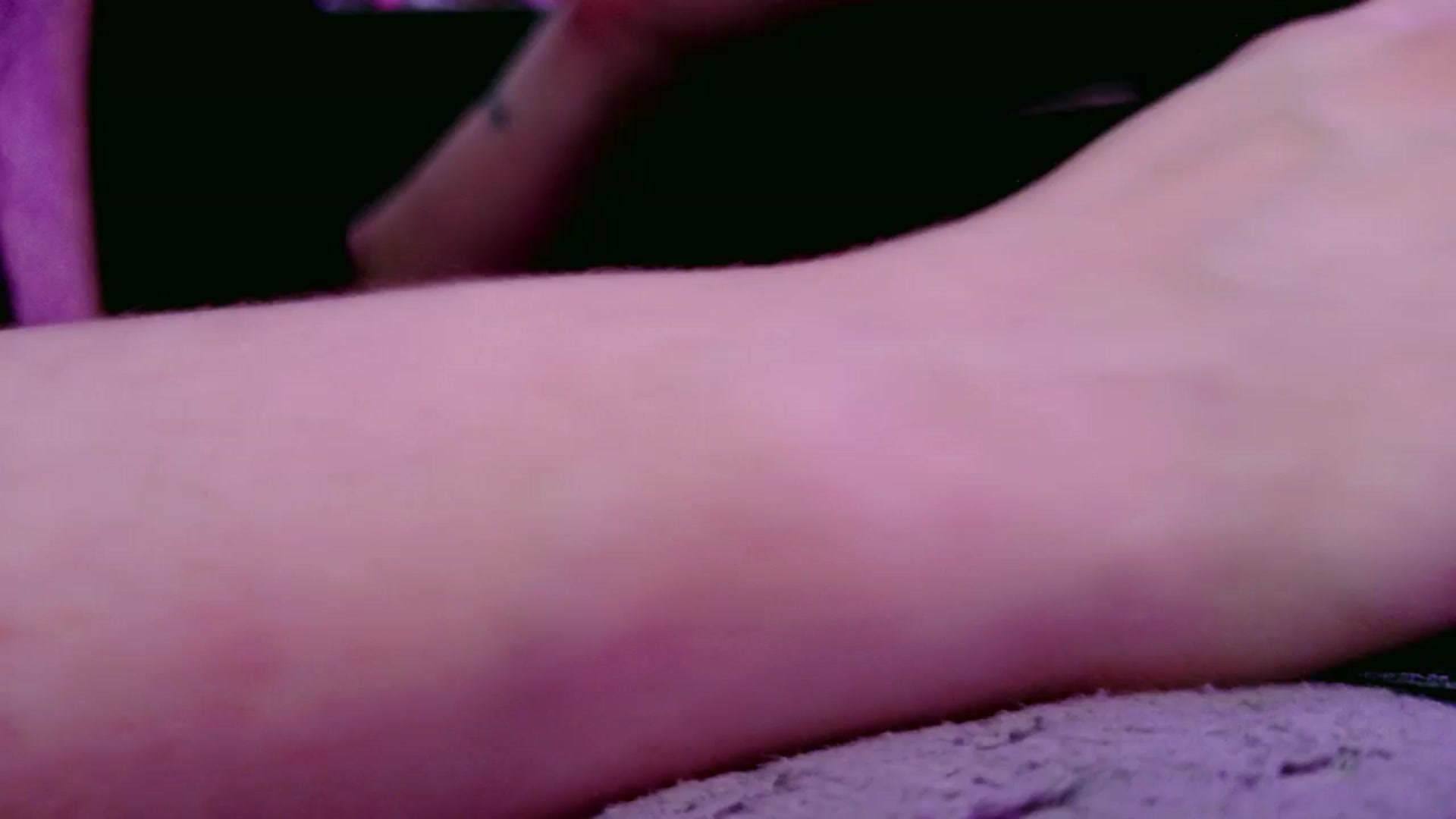 Gallery image thumbnail from Midnightrose's myfreecams stream on, 11/01/2025, 09:42 image 10 of 20
