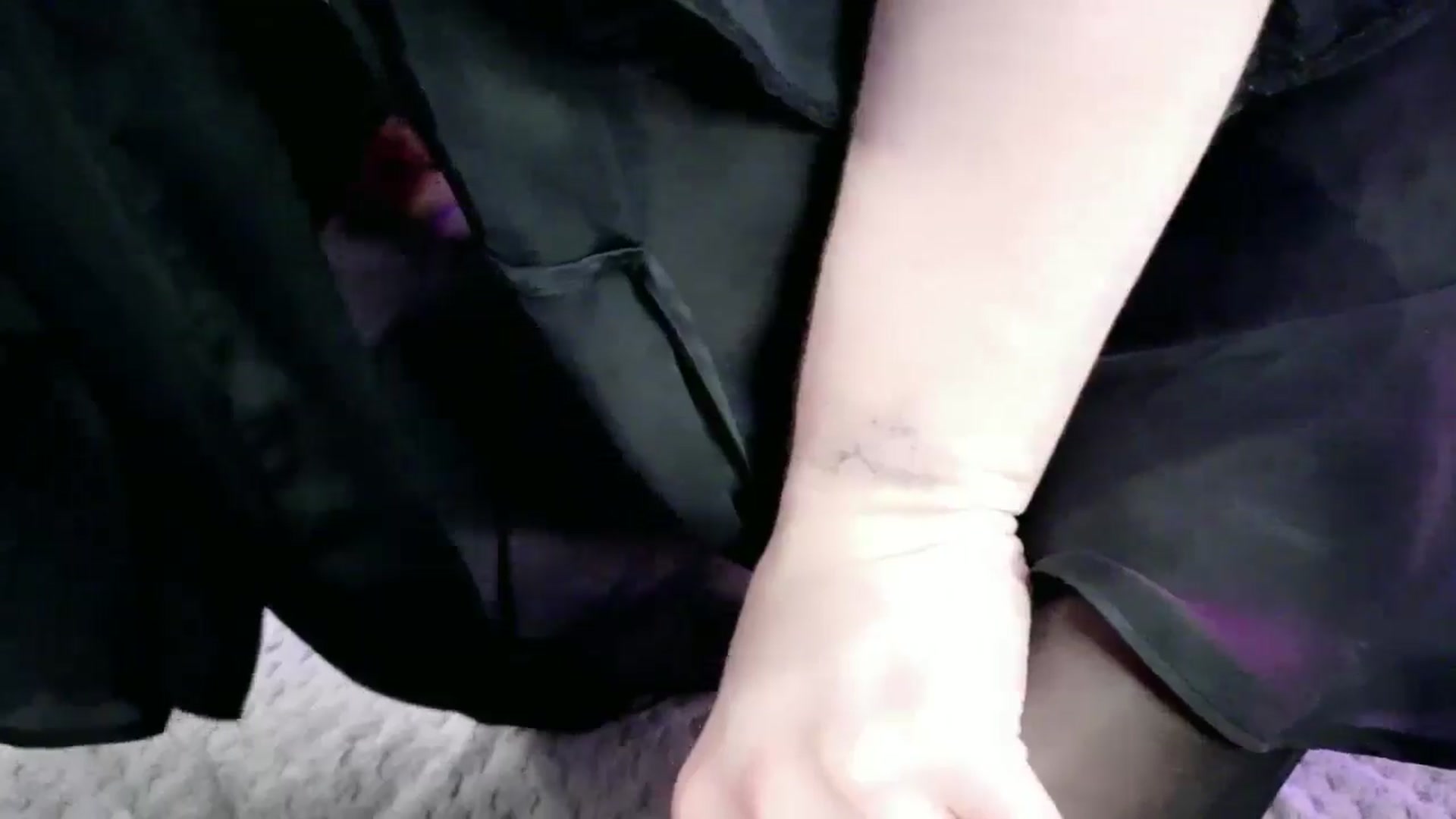 Gallery image thumbnail from Midnightrose's myfreecams stream on, 12/04/2025, 11:09 image 18 of 20