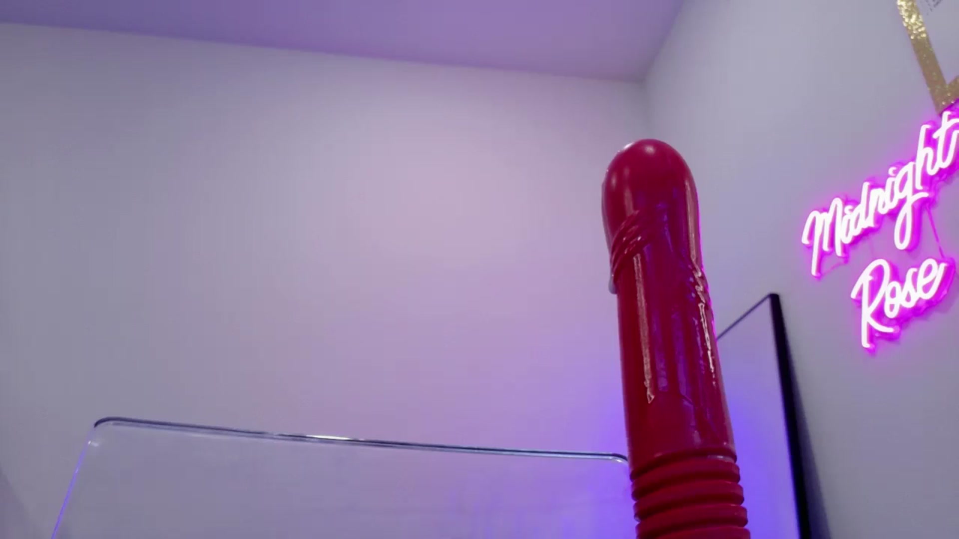 Gallery image thumbnail from Midnightrose's myfreecams stream on, 12/11/2025, 12:04 image 18 of 20