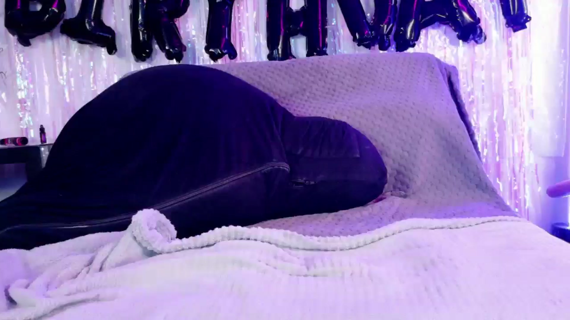 Gallery image thumbnail from Midnightrose's myfreecams stream on, 01/03/2026, 10:14 image 18 of 20