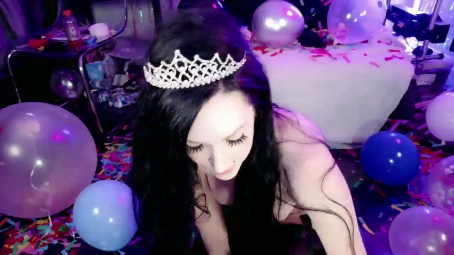 Gallery image thumbnail from Midnightrose's myfreecams stream on, 01/07/2026, 11:35 image 5 of 20