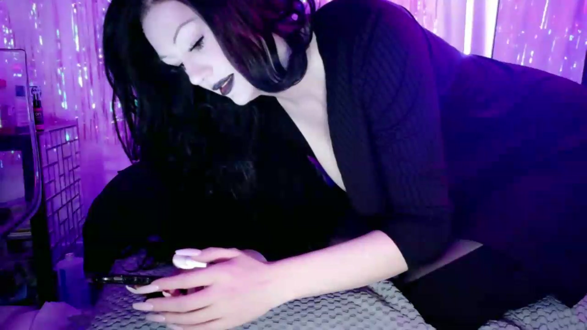 Gallery image thumbnail from Midnightrose's myfreecams stream on, 06/26/2026, 10:50 image 4 of 20