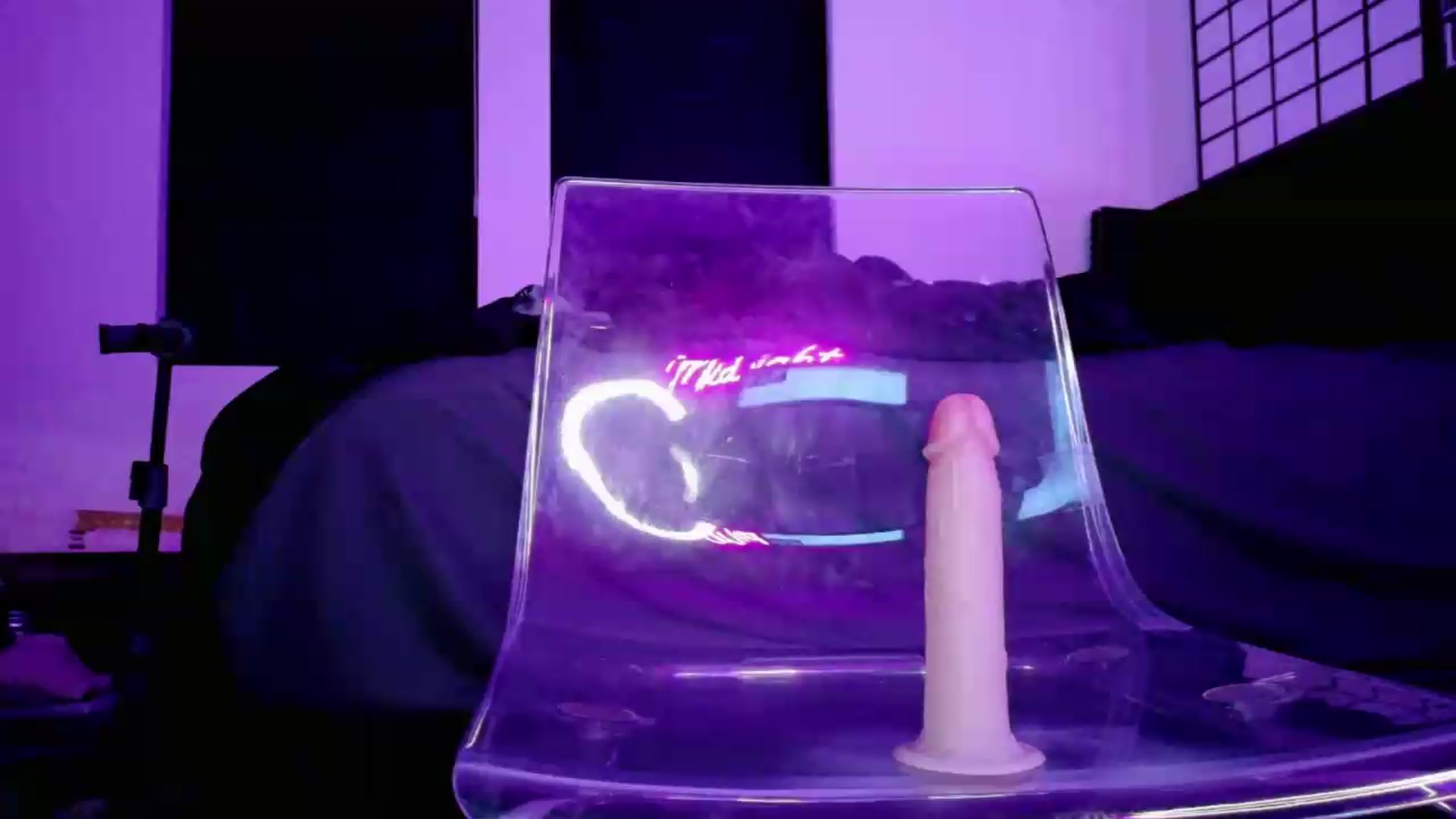 Gallery image thumbnail from Midnightrose's myfreecams stream on, 08/19/2026, 08:16 image 14 of 20