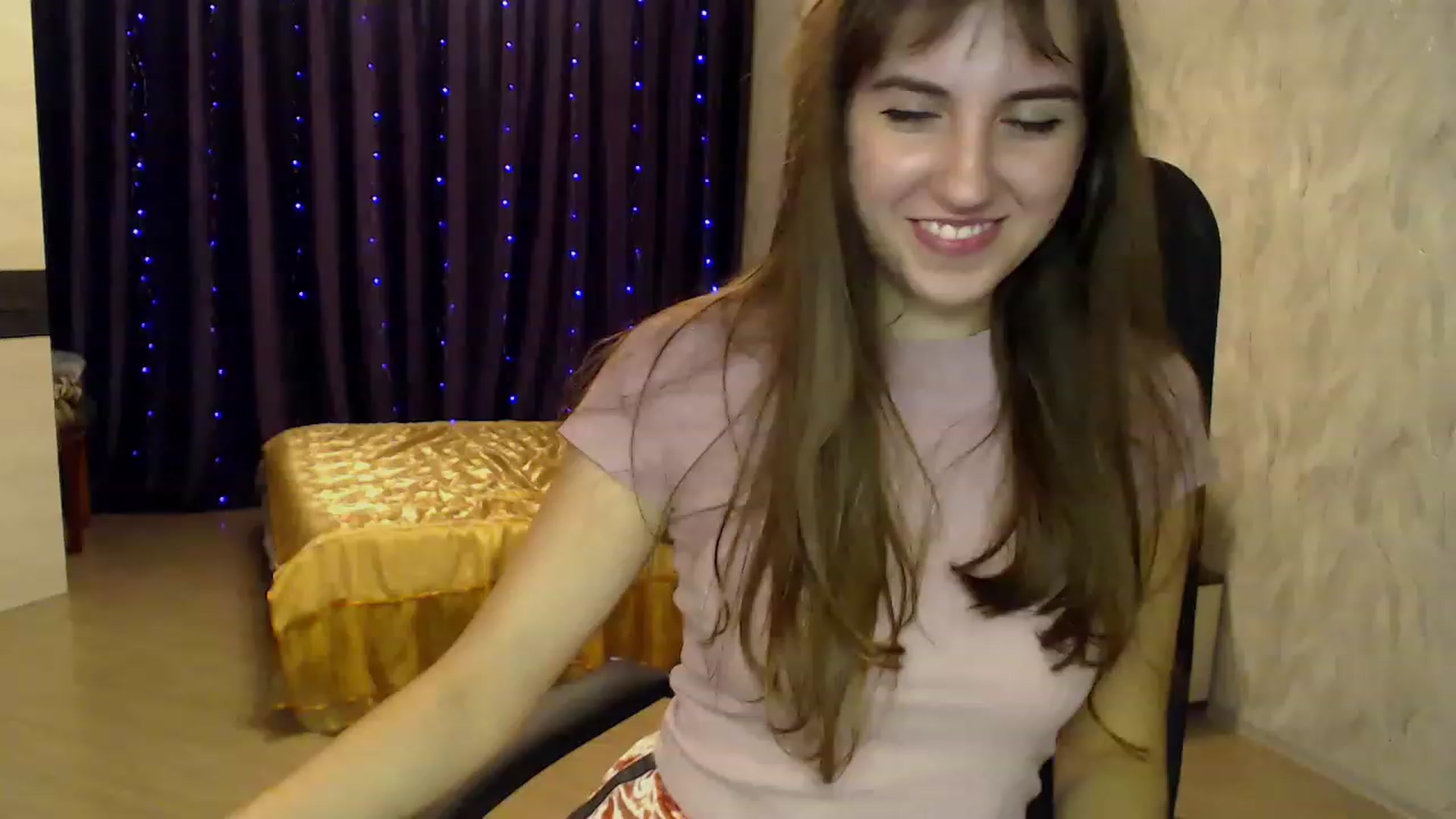 Gallery image thumbnail from MidnighttSunn's myfreecams stream on, 11/23/2022, 19:34 image 10 of 20