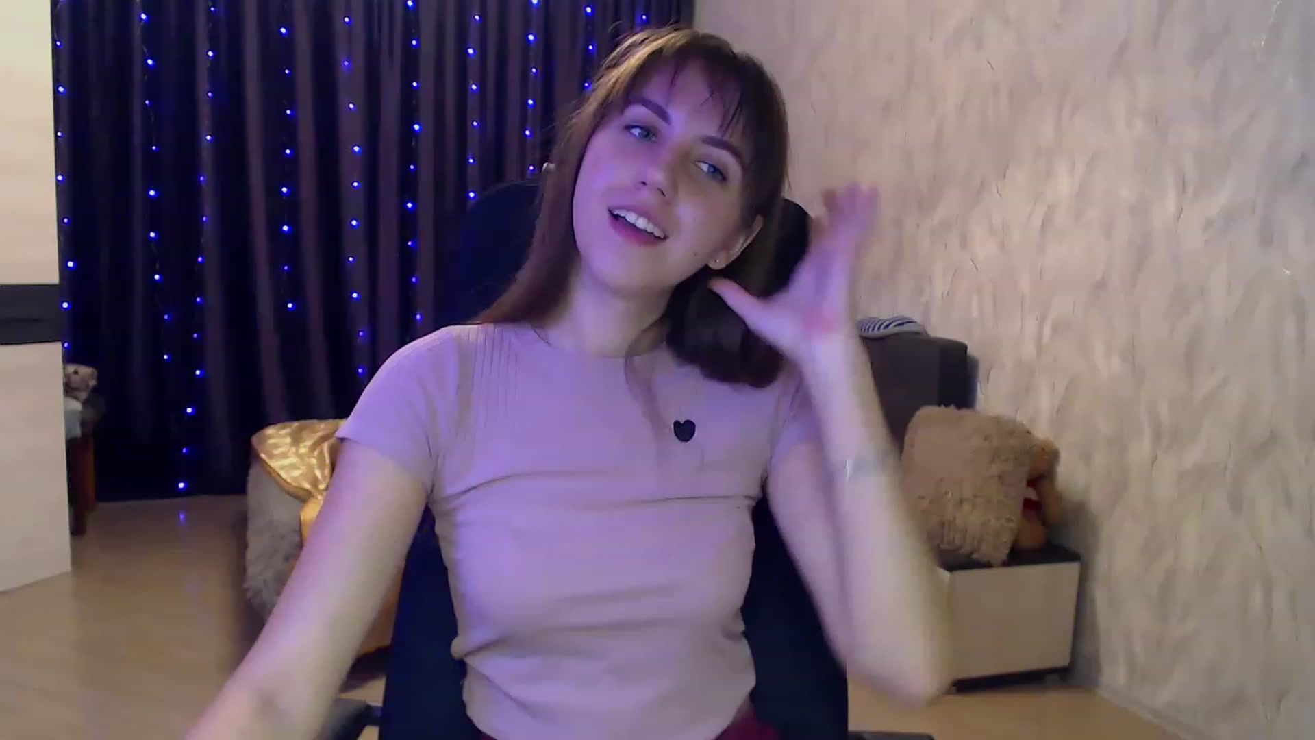 Gallery image thumbnail from MidnighttSunn's myfreecams stream on, 11/27/2022, 20:28 image 9 of 20